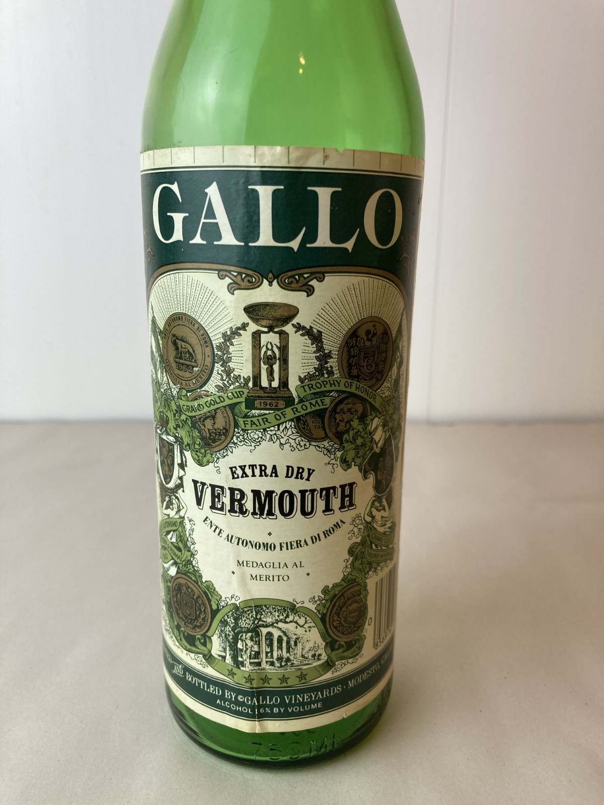 Gallo Extra Dry Vermouth Original Rare Blend Bottle Empty