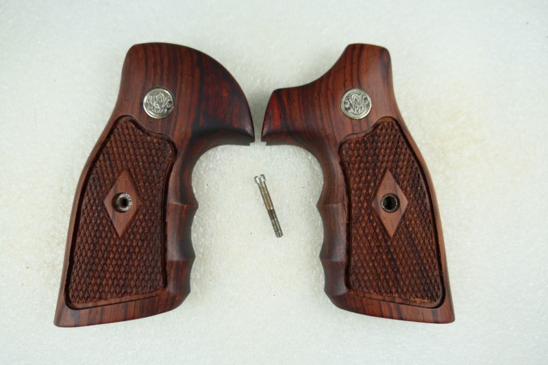 smith and wesson Grips,s&w grips,J Frame,Square butt /Round butt,Revolver grips