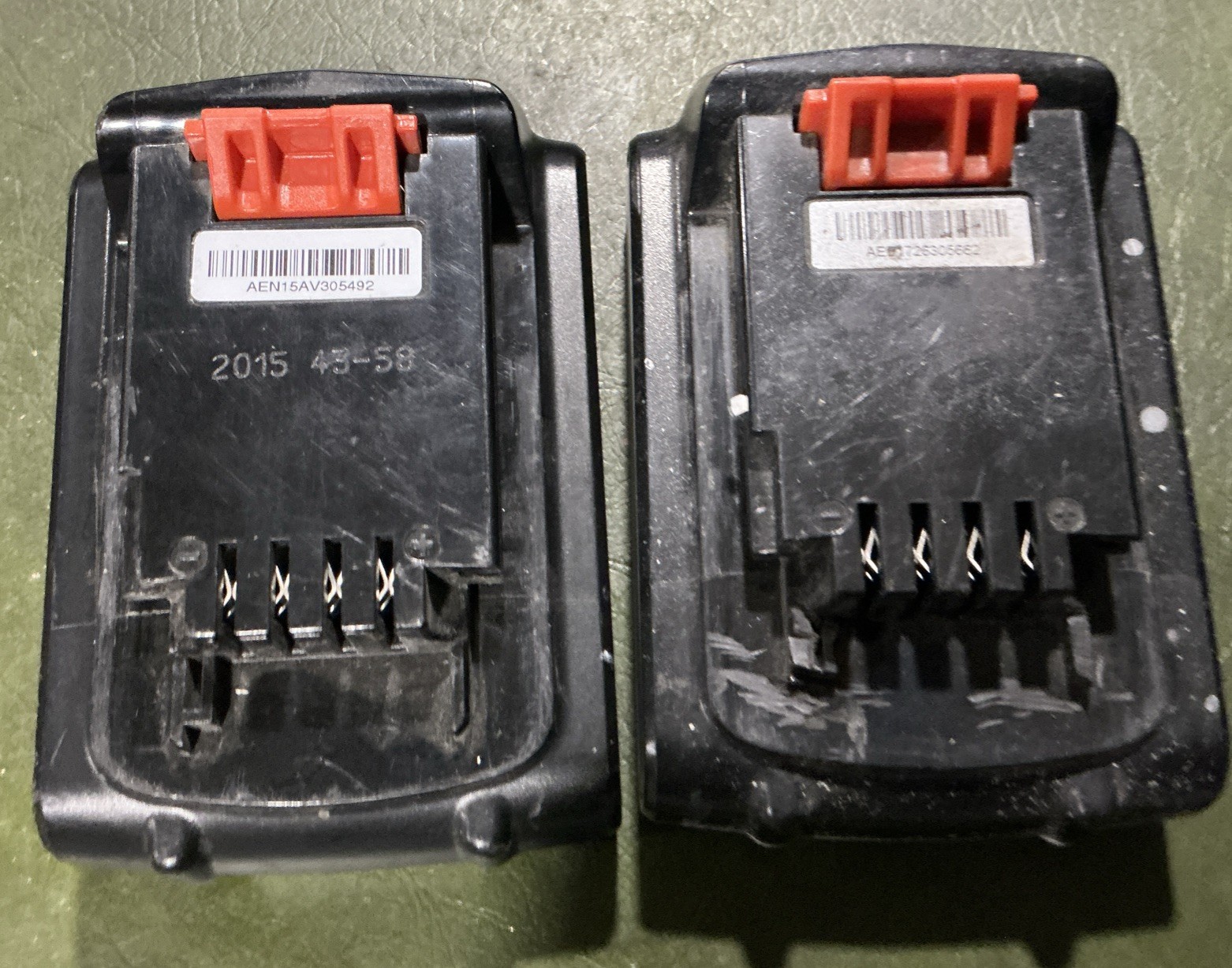 BLACK DECKER Matrix Tool Set BDCDMT120 Drill 4 Attachments, 2 Batteries, Charger