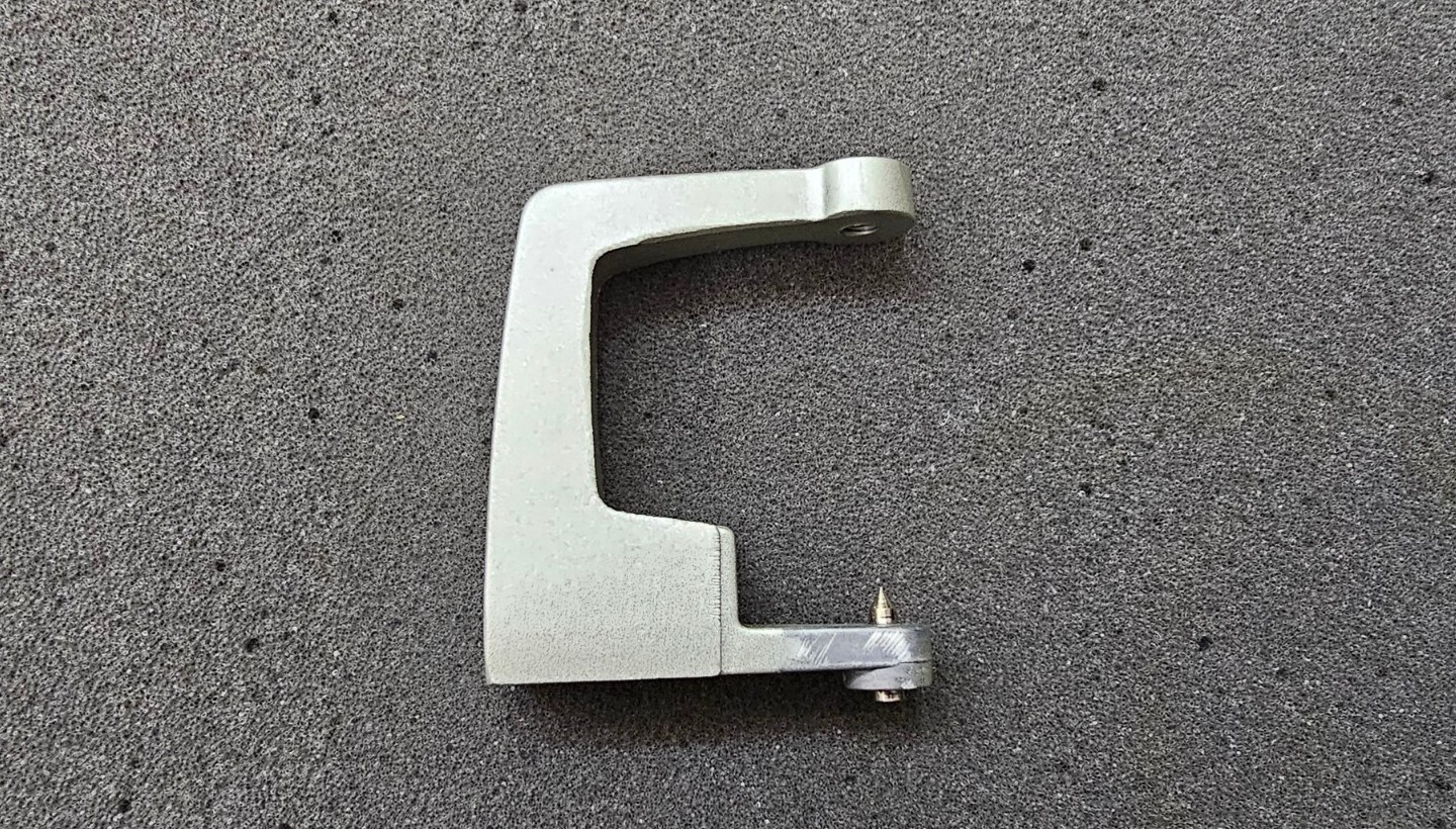 Technics Sl1200, Sl1210 series. Tonearm Bracket
