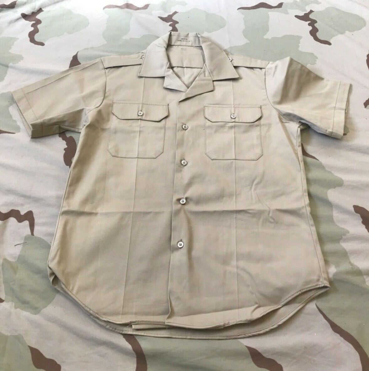 US ARMY TAN 445 DRESS SHIRT MEN'S COTTON/POLY DURABLE PRESS NSN 8405-00-470-4738