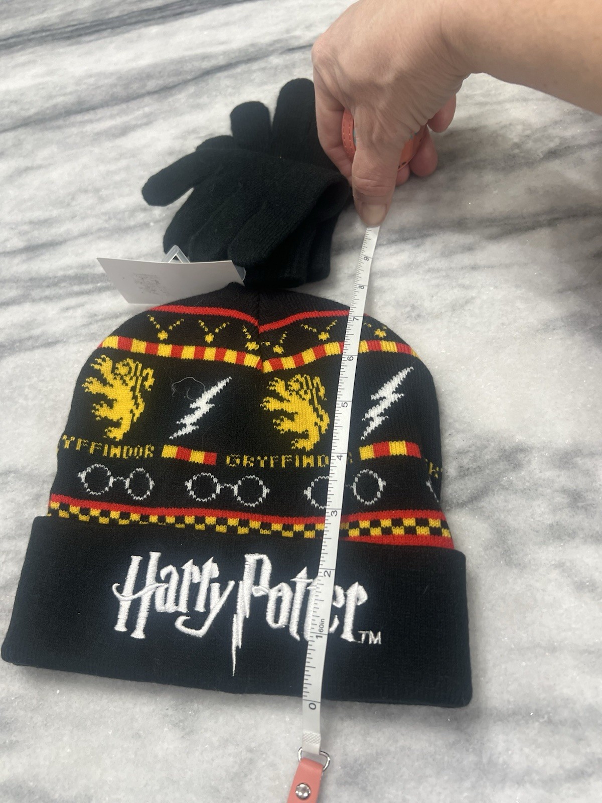Harry Potter Kids Beanie/ Gloves NWT