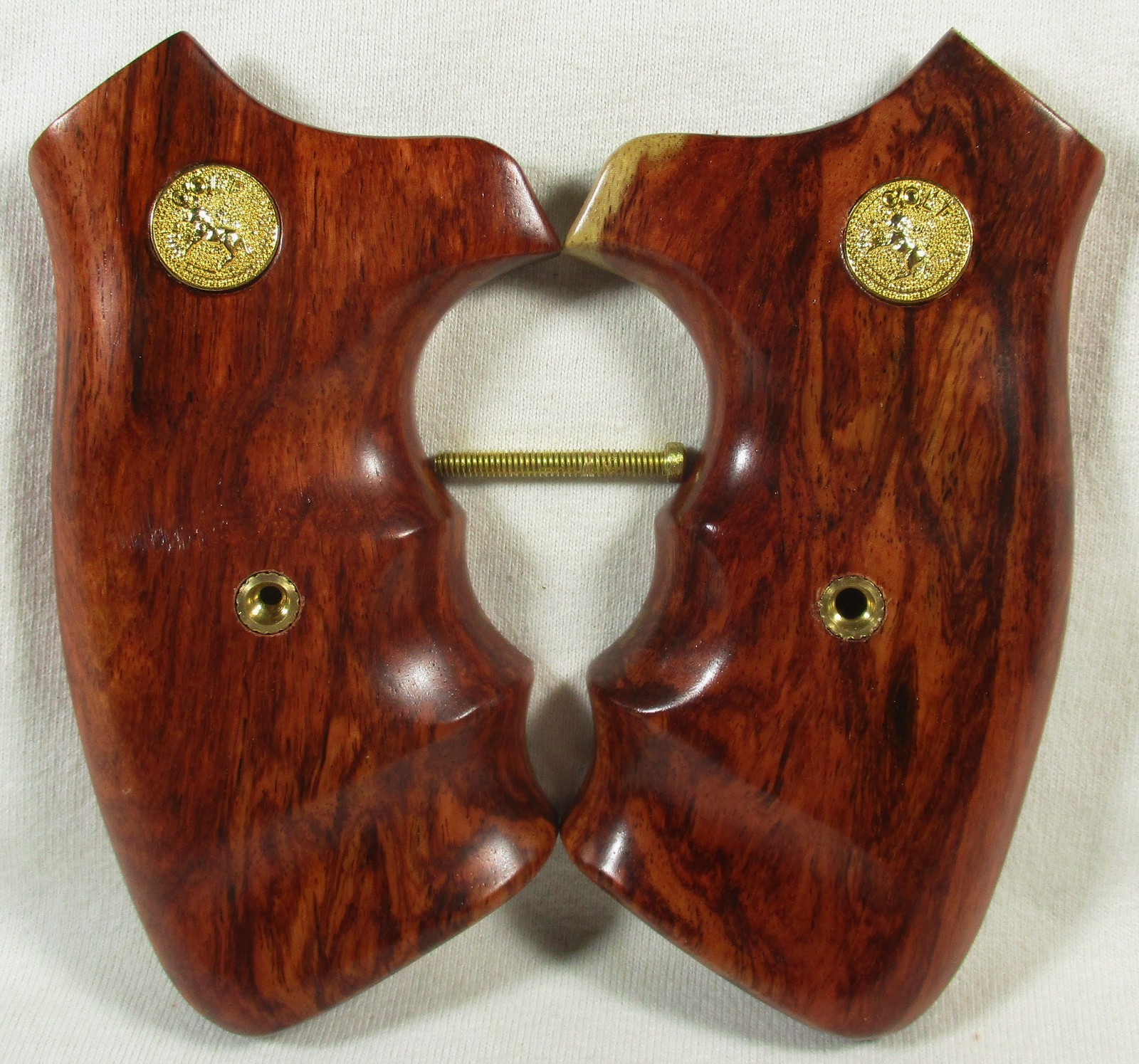 Wood Grips for Colt Detective D Frame Square Butt, NEW