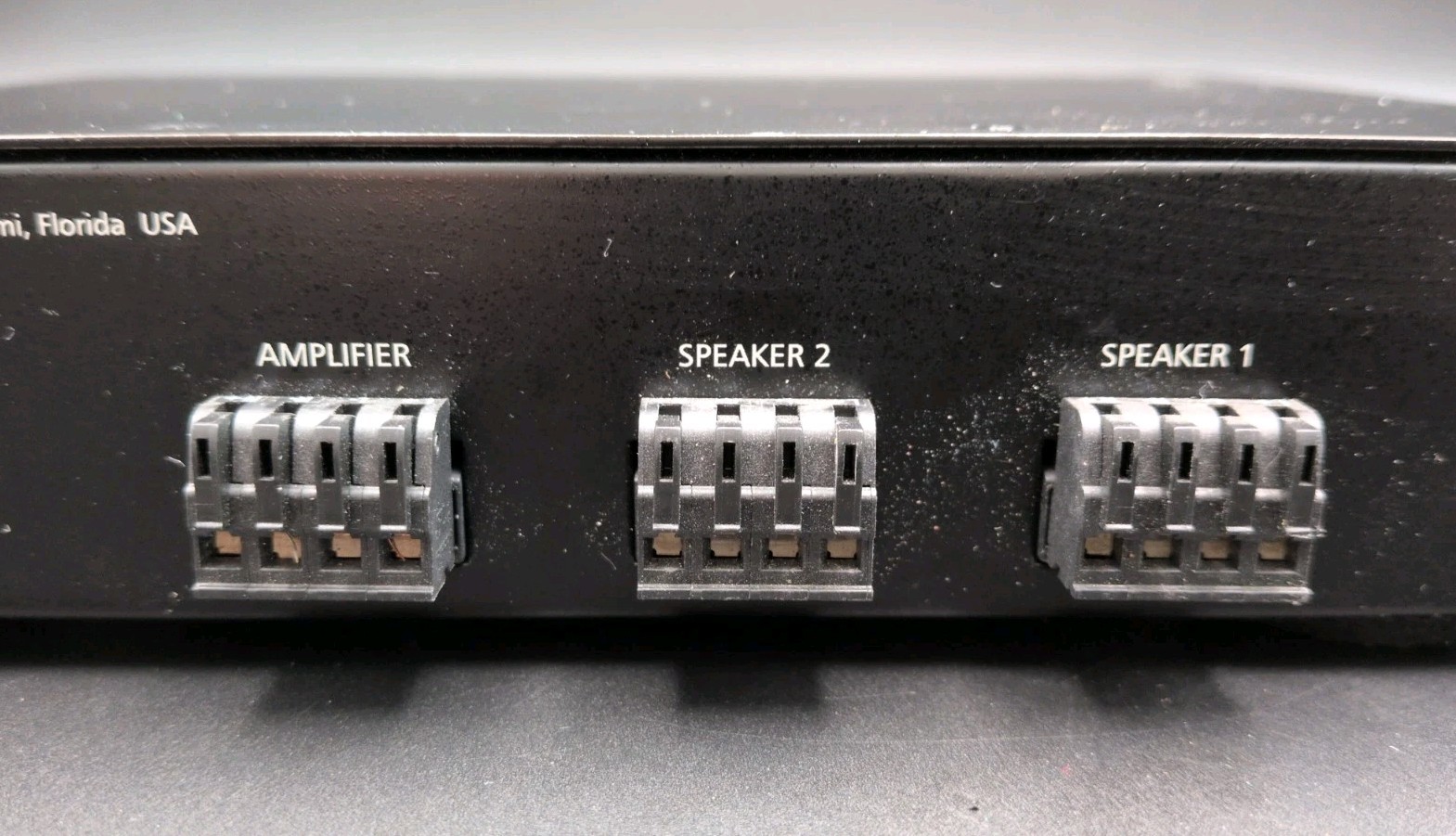 Niles SSVC-2 Speaker Selector w/ Volume Control & Multiple Speaker Pairs, Black
