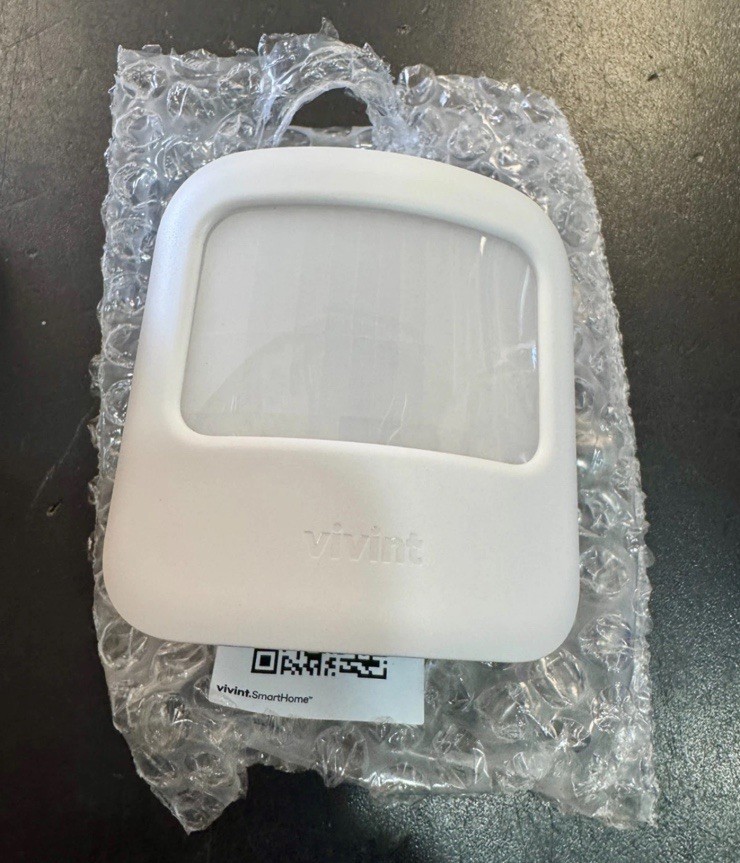 Vivint Wireless Motion Sensor Infrared Home Security Sensor VS-PIR300-345