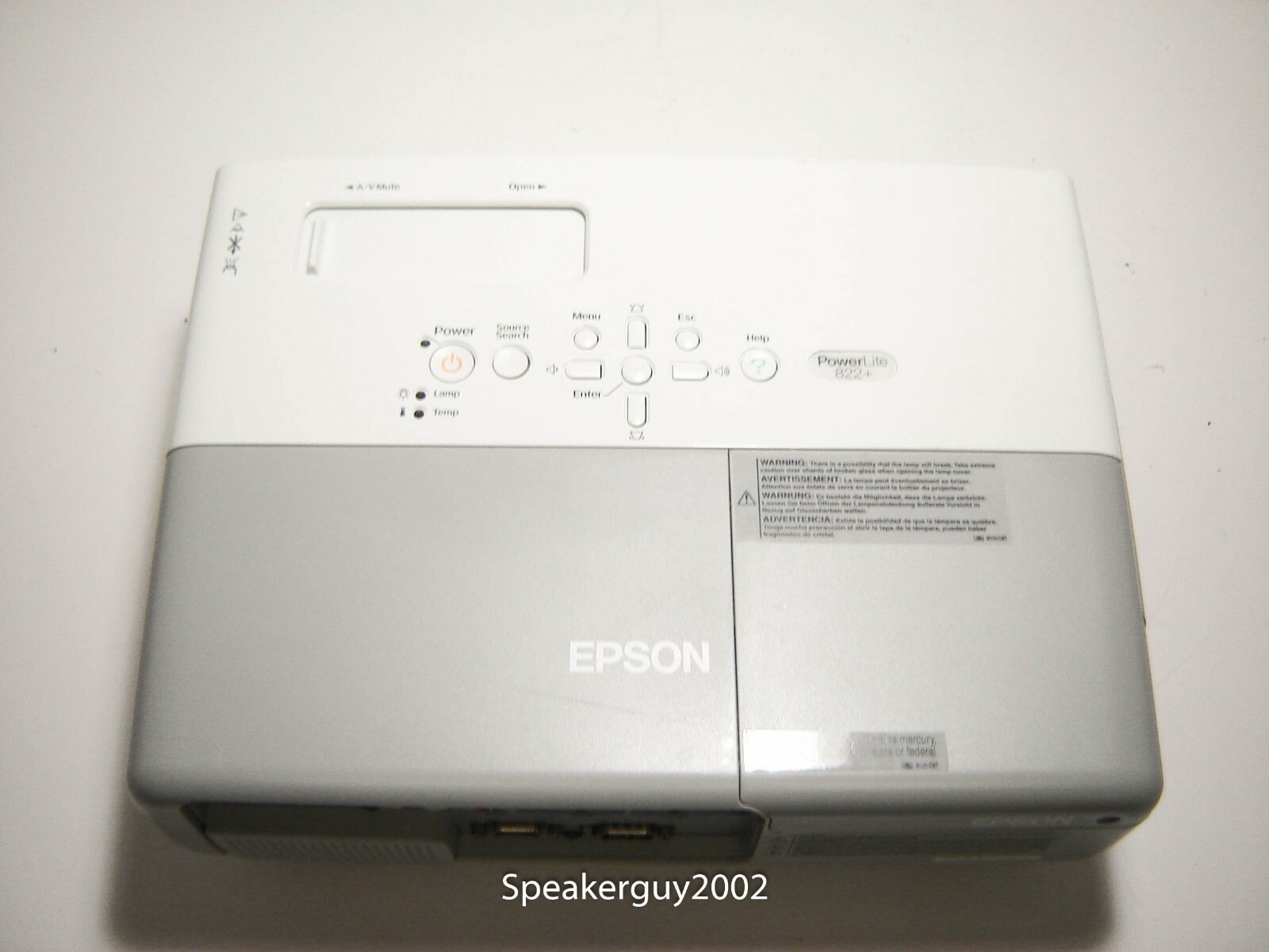 Epson PowerLite 822+ Projector / EMP-822H / 842018L -- CC