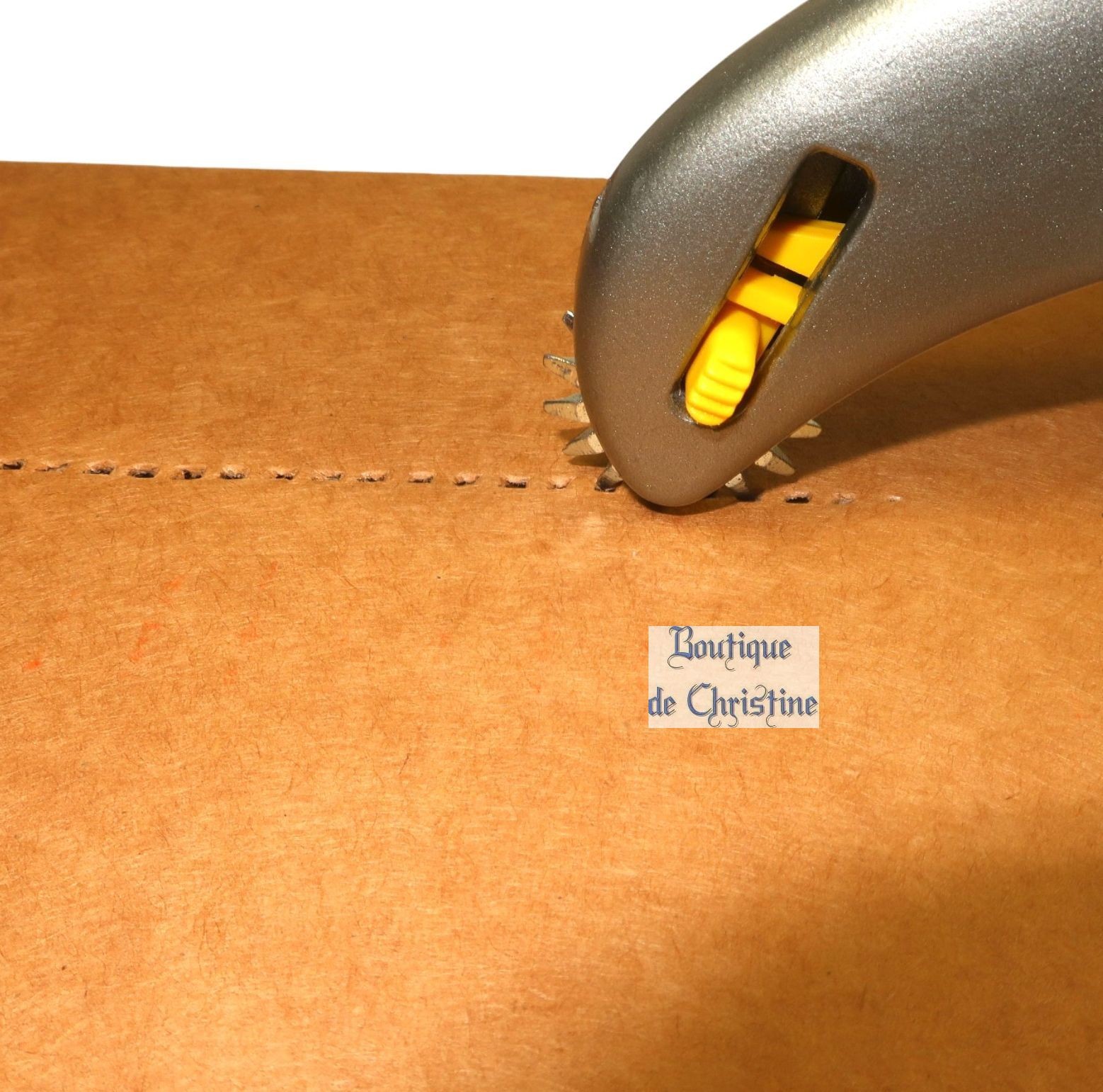 Box Sizer Resizer Utility Knife w/ Scoring Wheel and Heavy Duty Carton Cutter