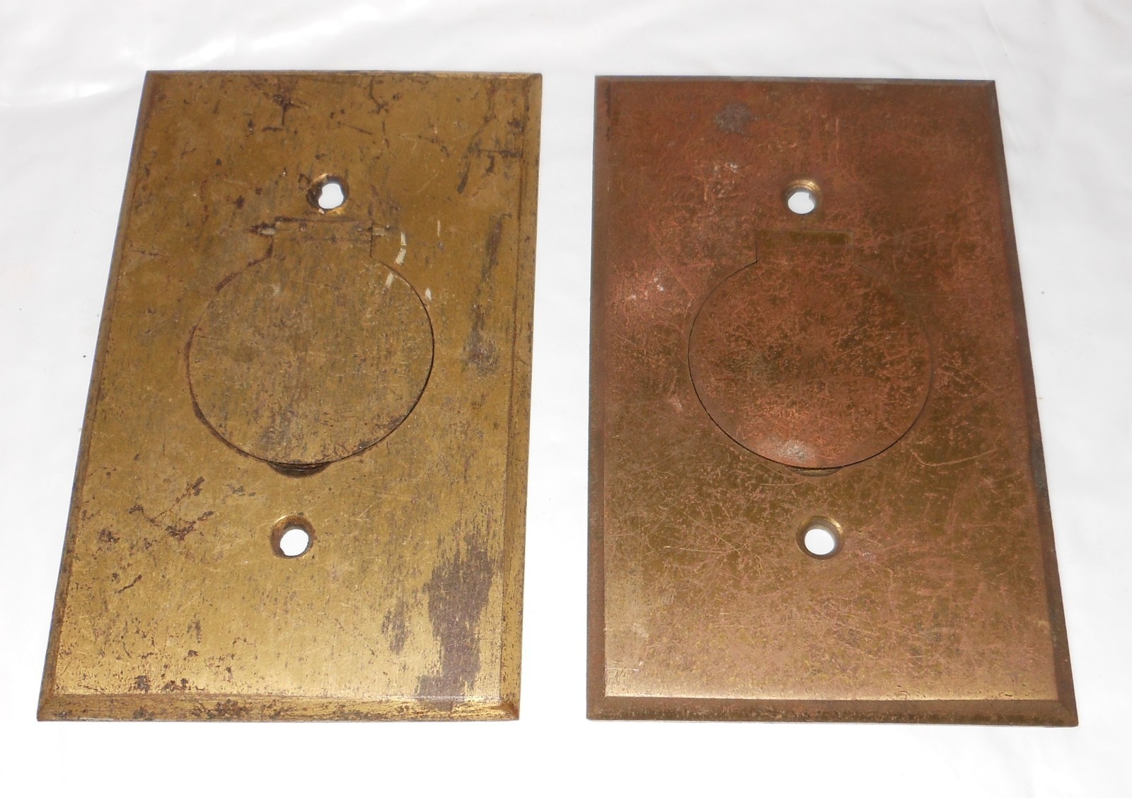 Vintage Lot of 2 Brass Round Electric Outlet Covers Hole Flip Lid Socket Plate