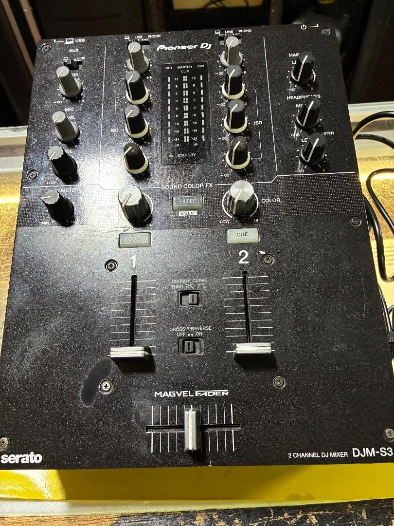 Pioneer DJ DJM-S3 2-Channel DJ Mixer Serato Magvel Fader Scratch Tested Working