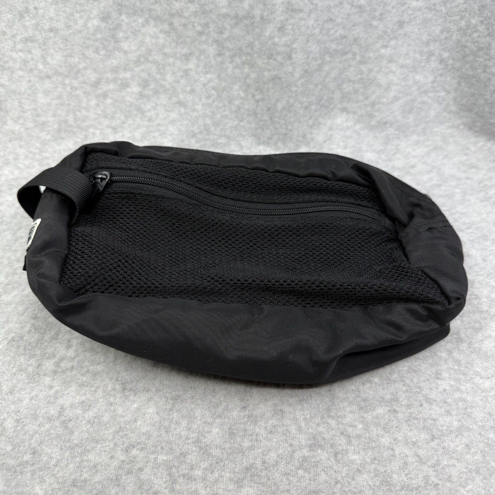 KATHMANDU Toilet Bag Black Small Packable Lightweight