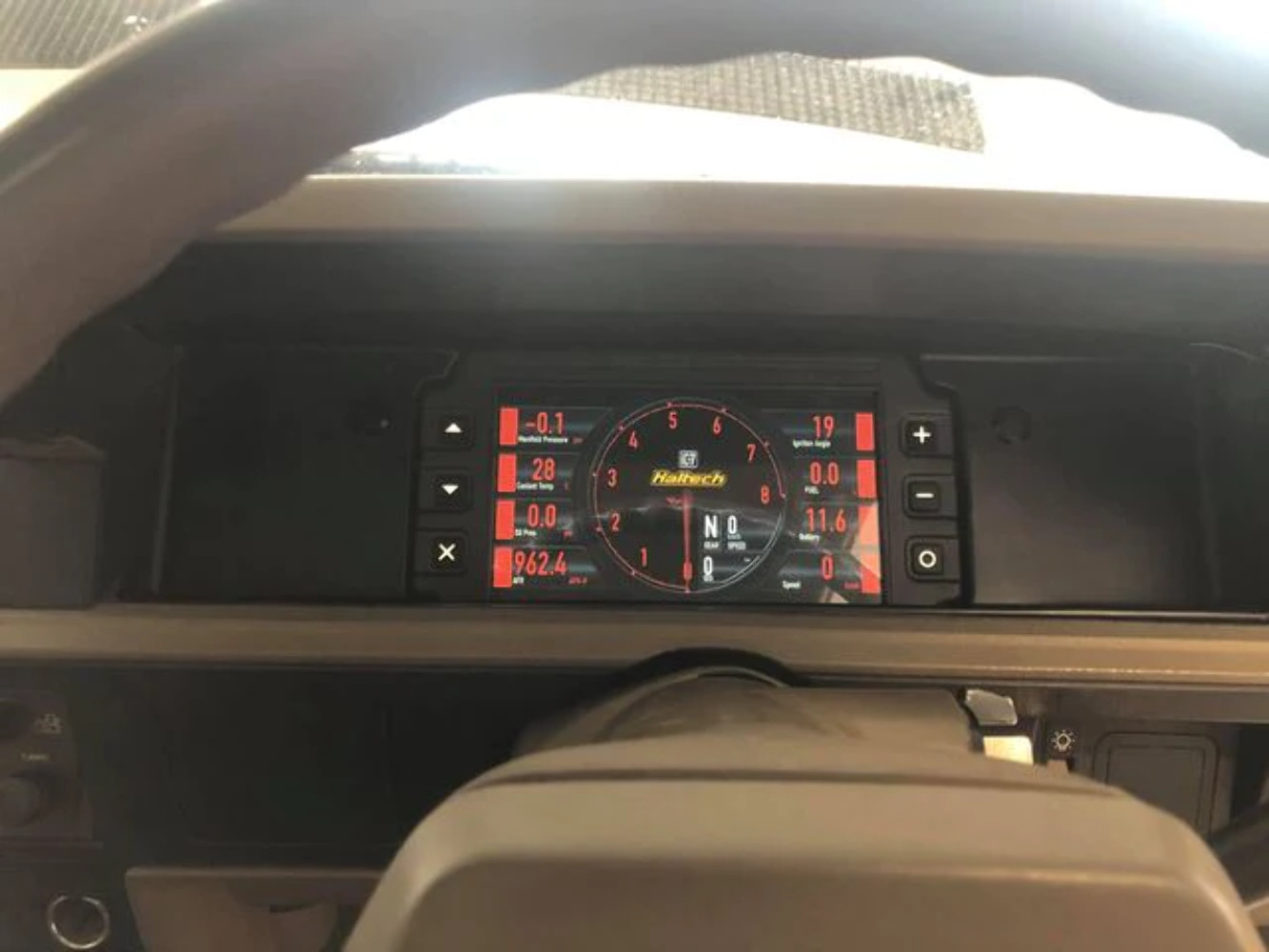 Holden Commodore VL Dash Mount Recessed for the Haltech iC-7 (display not includ