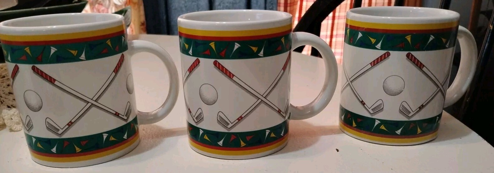 Golf themed coffee mug. Crossed golf clubs Set Of 3