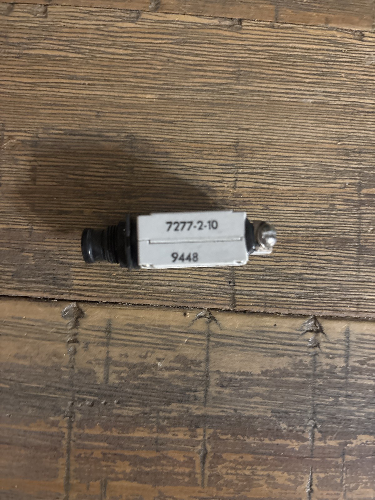 Klixon Circuit Breaker Pull Type 10 amp 7277-2-10