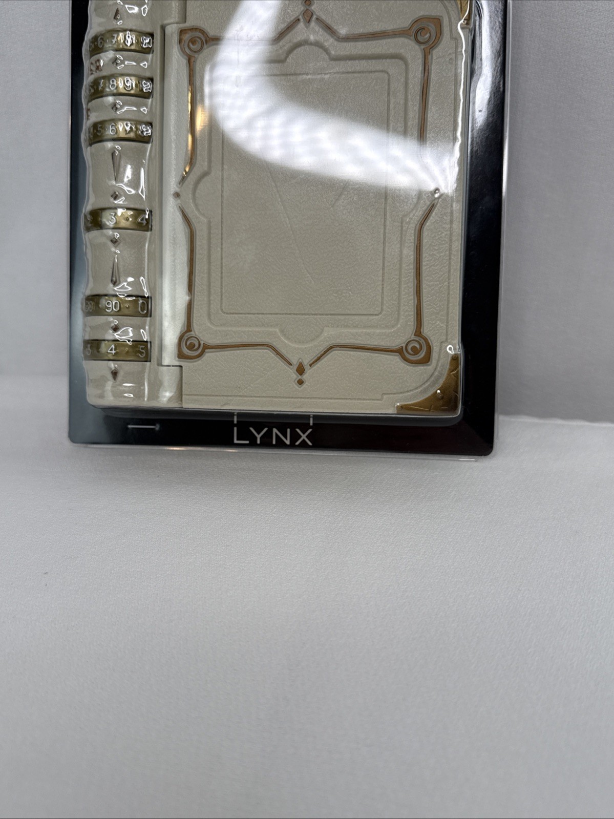 Lynx MTG Commander’s Codex - White (Read Description)