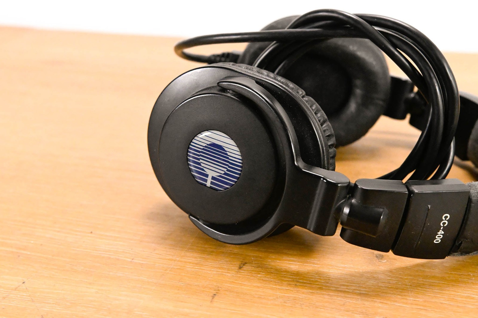 Clear-Com CC-400 Double-Ear Intercom Headset with Dynamic Microphone CG01U7E