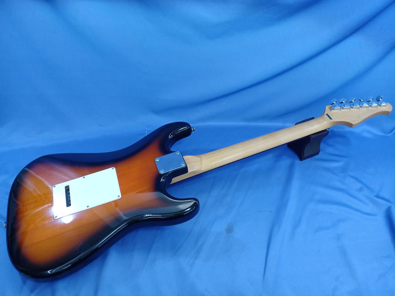 Mavis - Electric Guitar Safe delivery from Japan