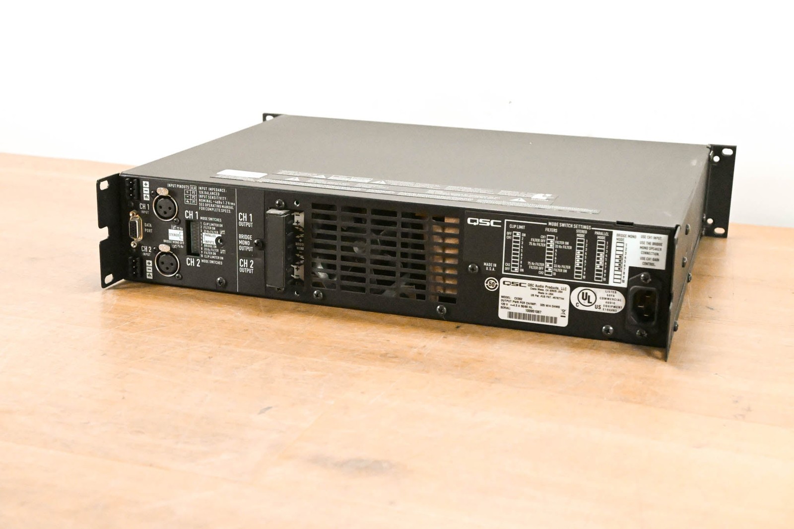 QSC CX302 2-Channel Power Amplifier CG0127F