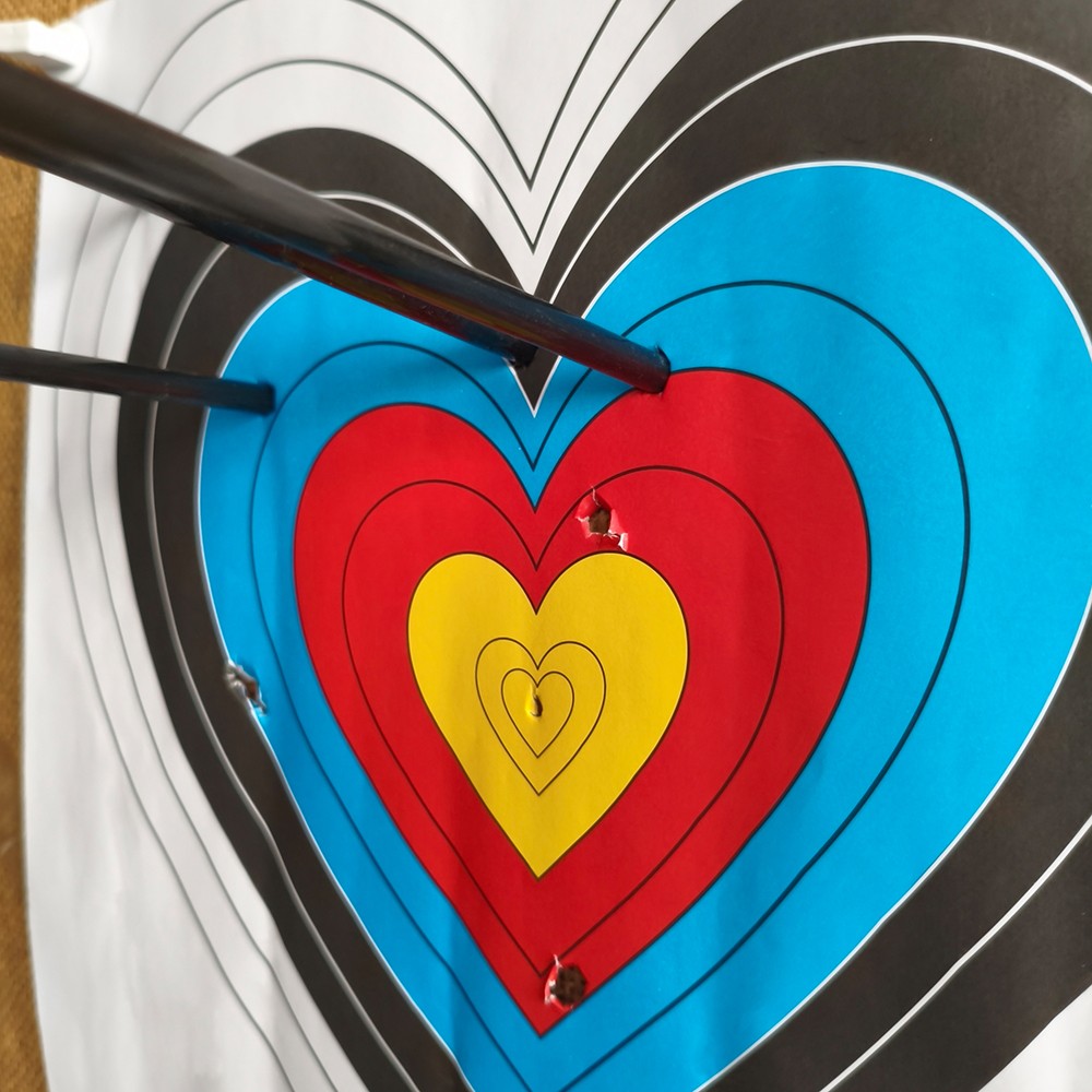 Archery Target Paper Heart Shaped 40x40cm Durable Bow Arrow Shooting Practice