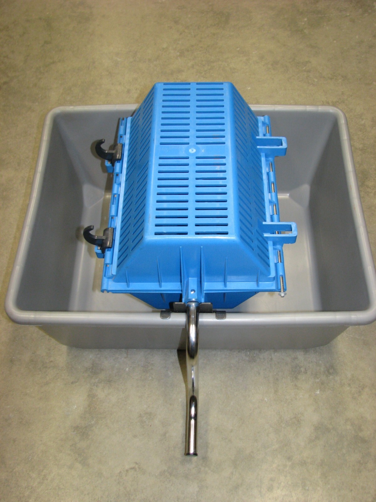 Dillion Precision Large Case Media Separator CM2000
