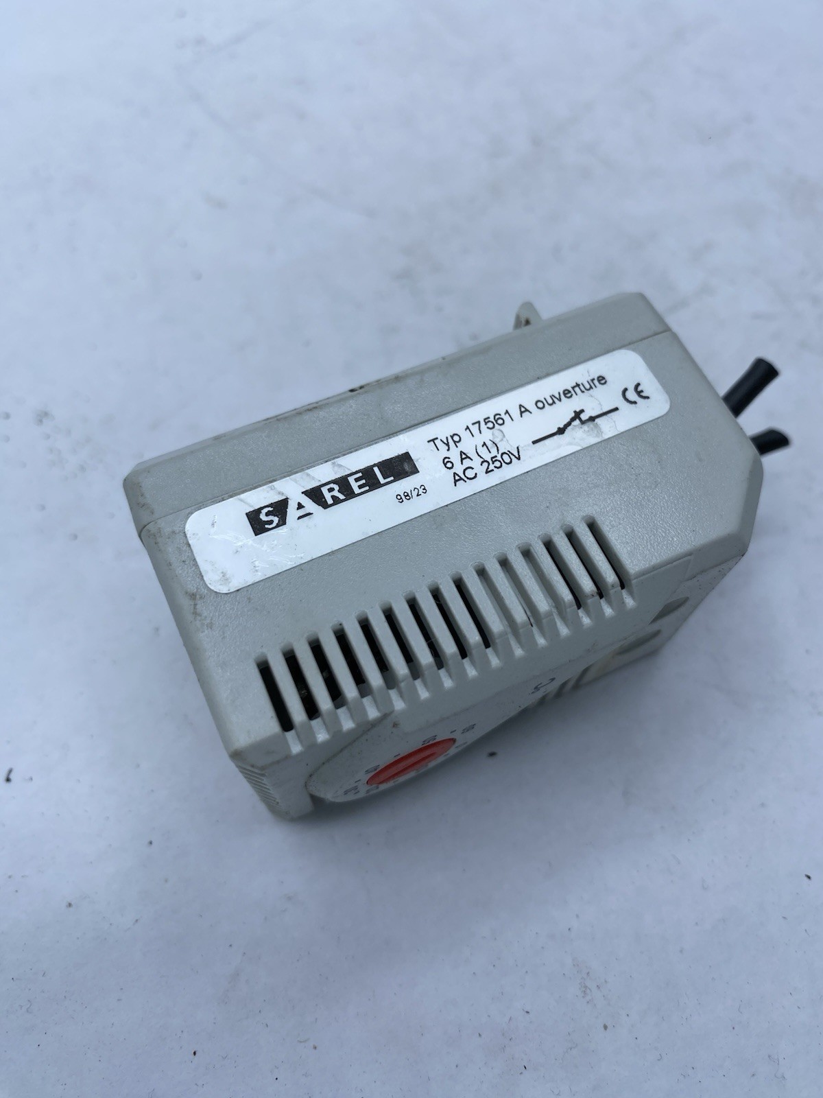 SAREL Type 17561 A OUVERTURE Temperature Sensor Module 250 VAC
