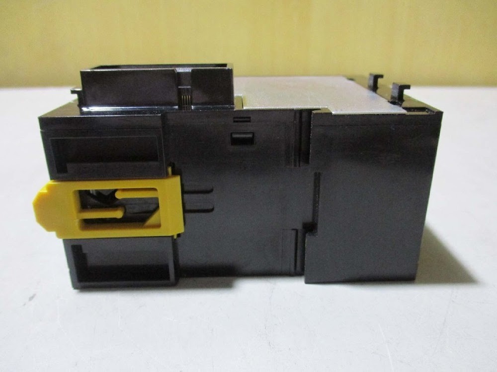 OMRON CJ1W-PA202 Power Supply Unit USED #9