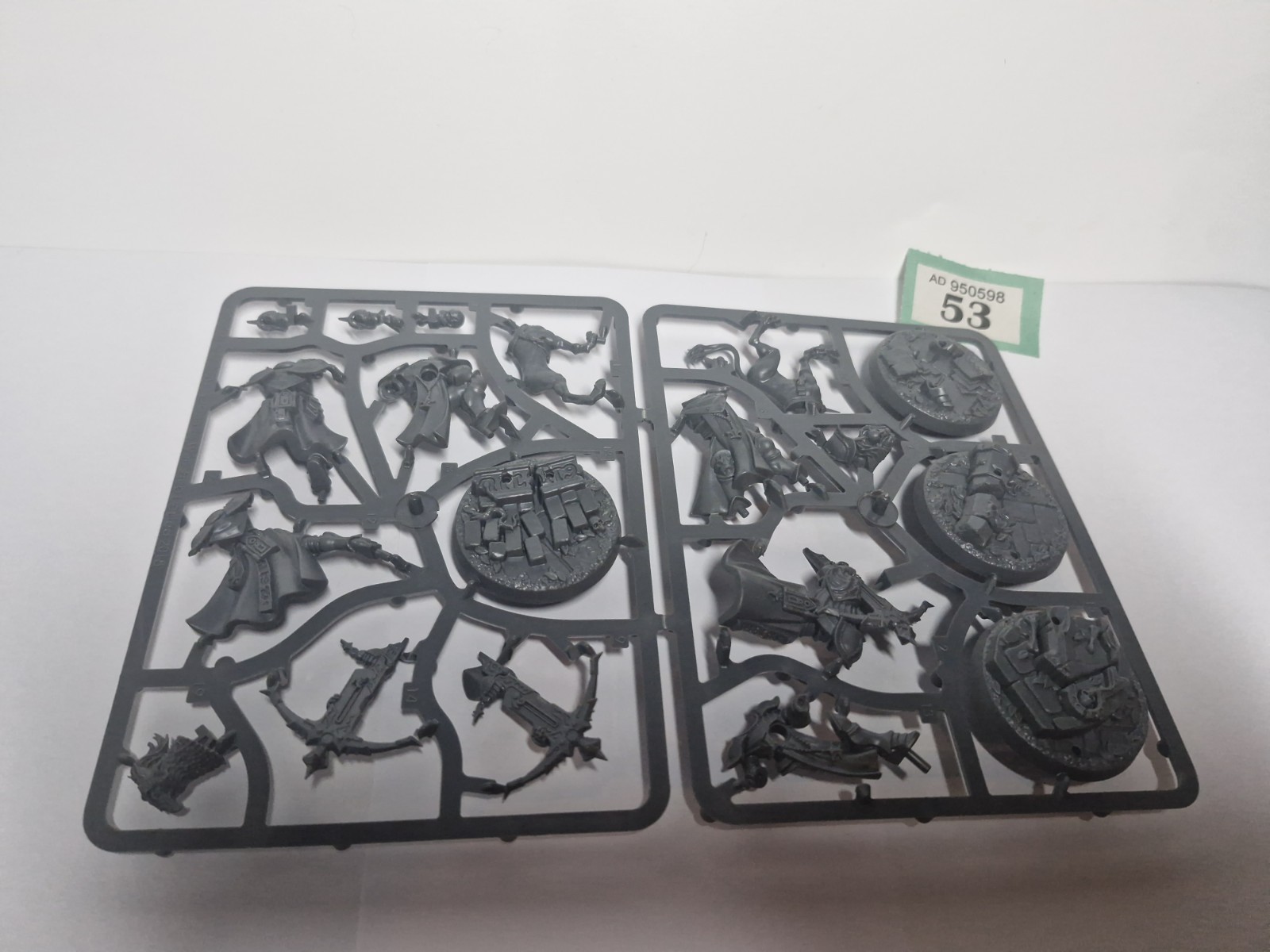 Warhammer Age Of Sigmar Stormcast Eternals Csstigators & Gryph Hound New On Spru