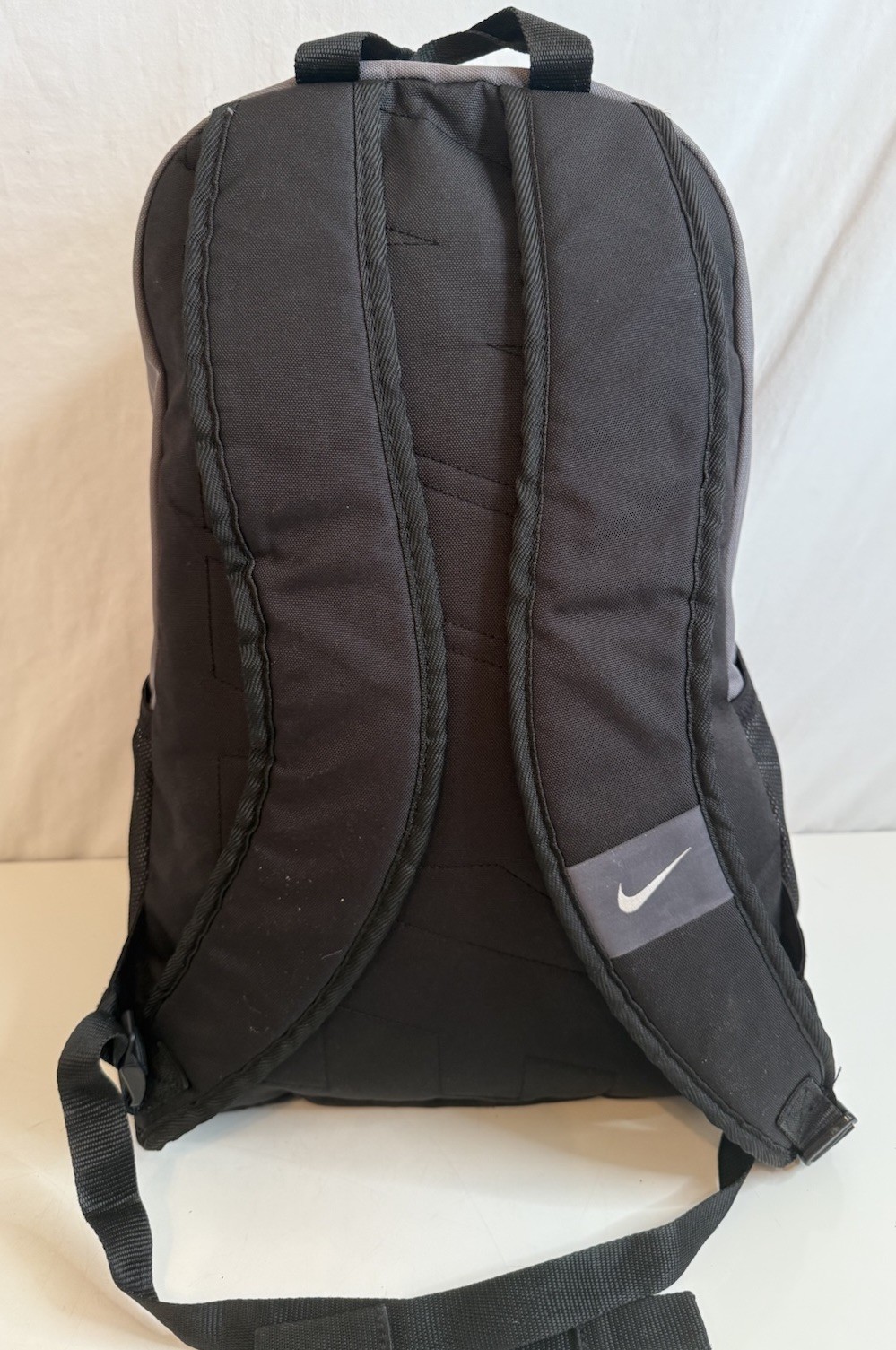 Nike Backpack School Gym Workout Sports Bag Black Gray Travel Adjustable