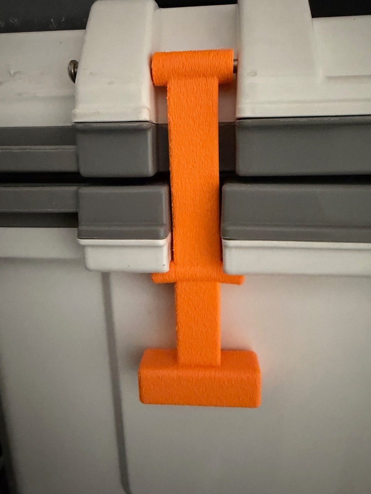 Generic Igloo IMX 24 and IMX 70qt Replacement Latches