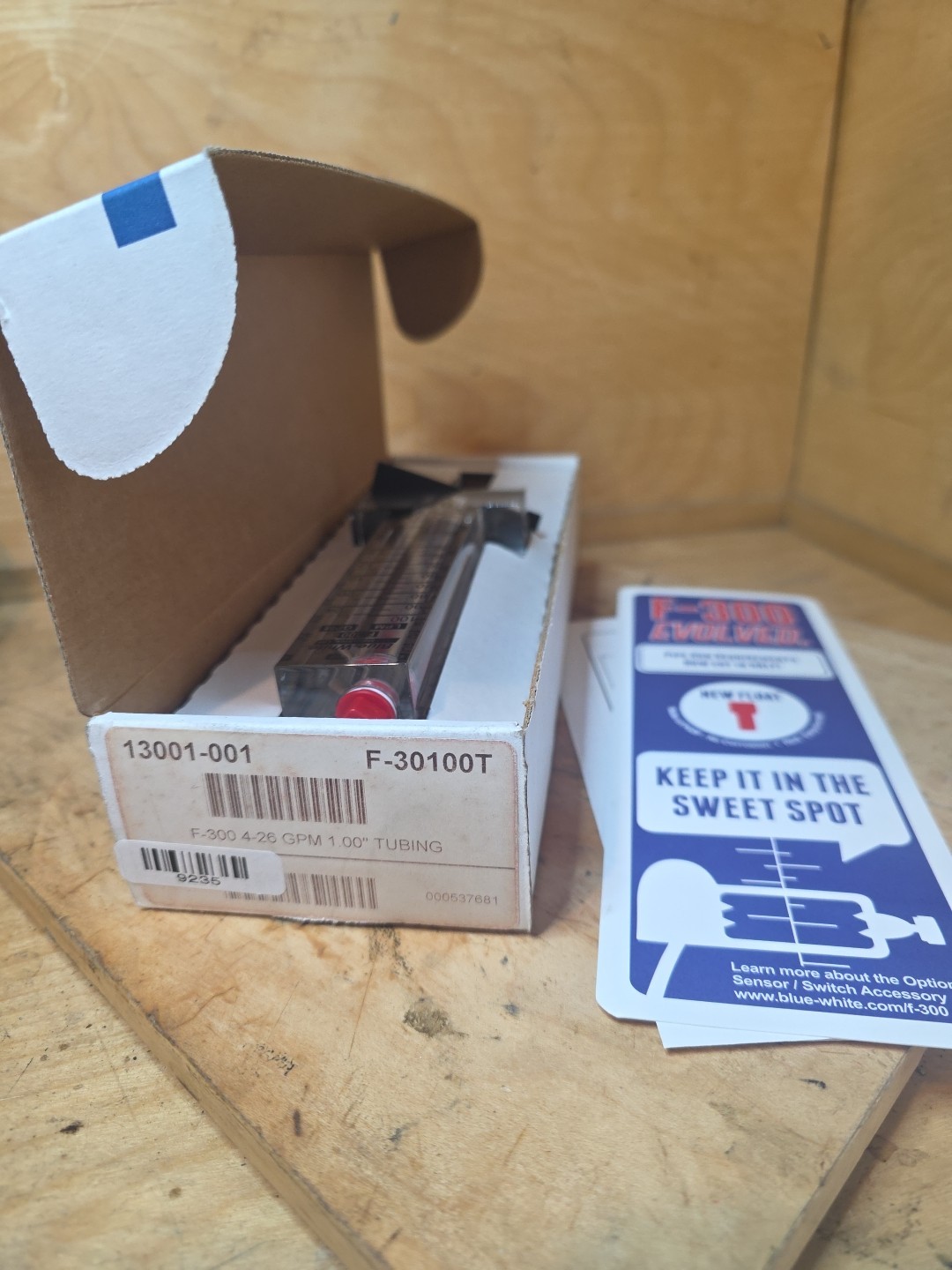 Blue-White F-30100T 1 Inch F-300, 4-26 GPM, Flow METER 13001-001