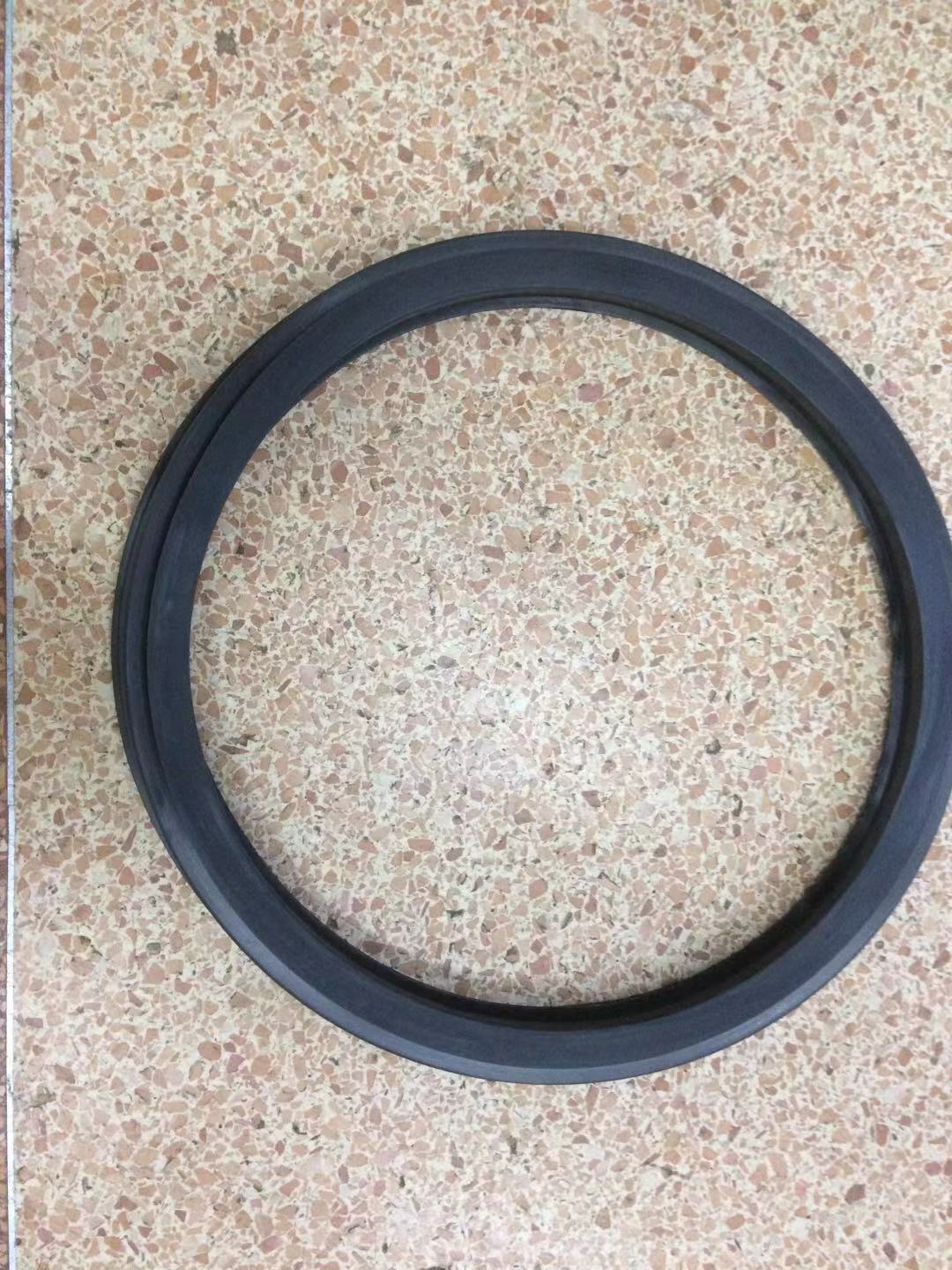 F8111502  Washer gasket door black (50/60lb) for UNIMAC