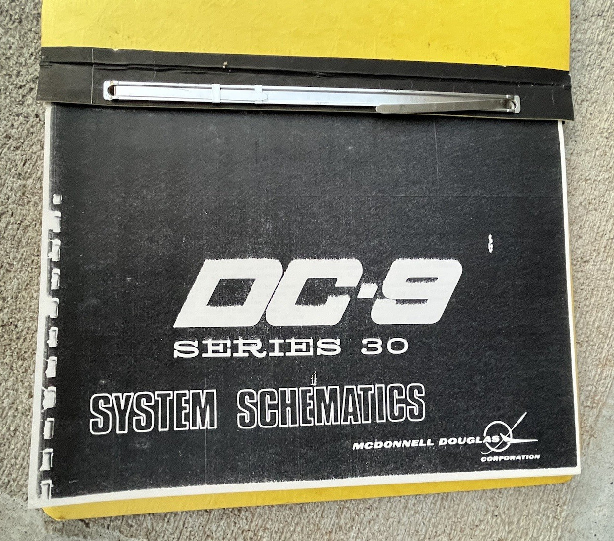 Mcdonell Douglas DC-9 Series 30 System Schematics Manual Older Copy