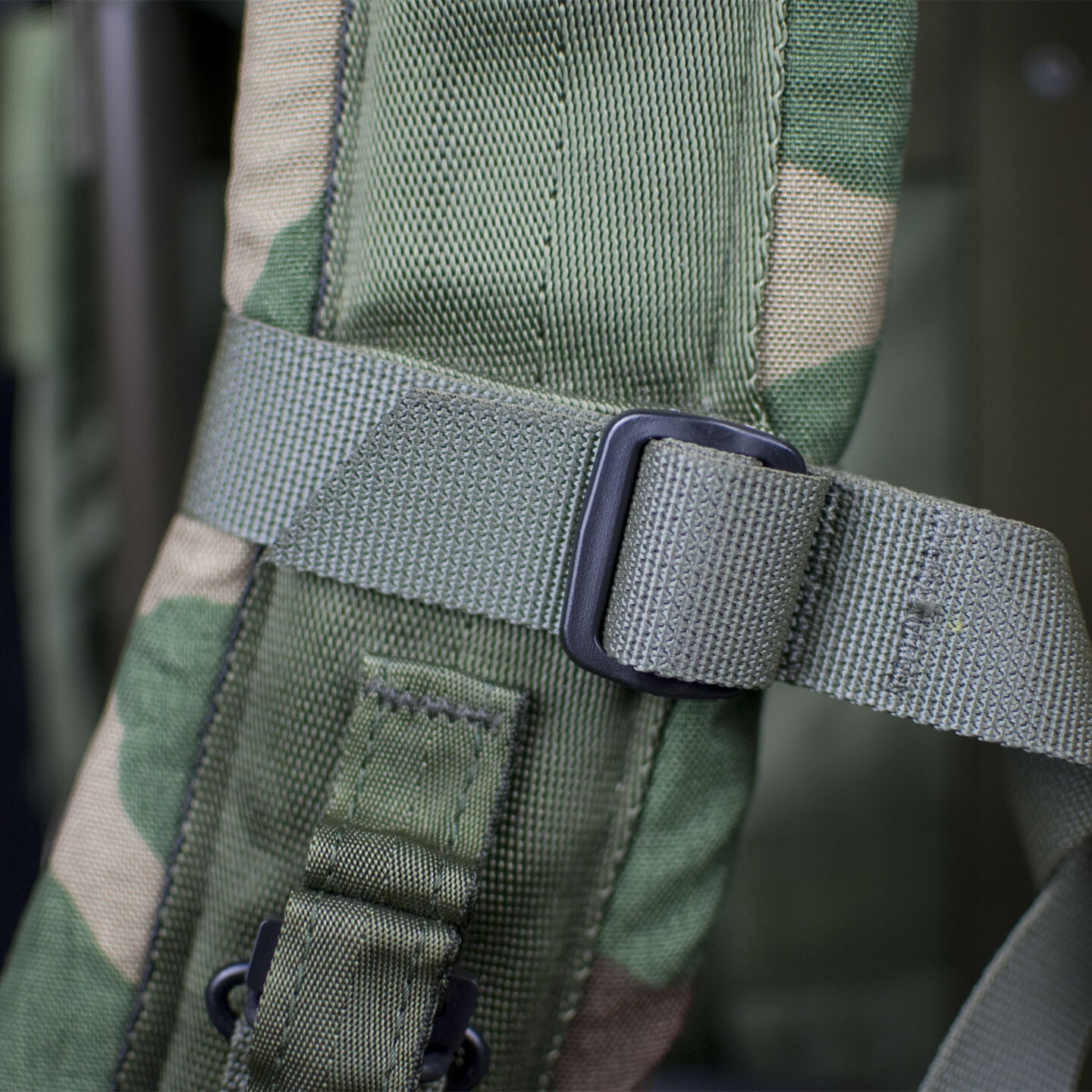 Improved ALICE Pack Sternum Strap - For Medium or Large Ruck Shoulder Straps