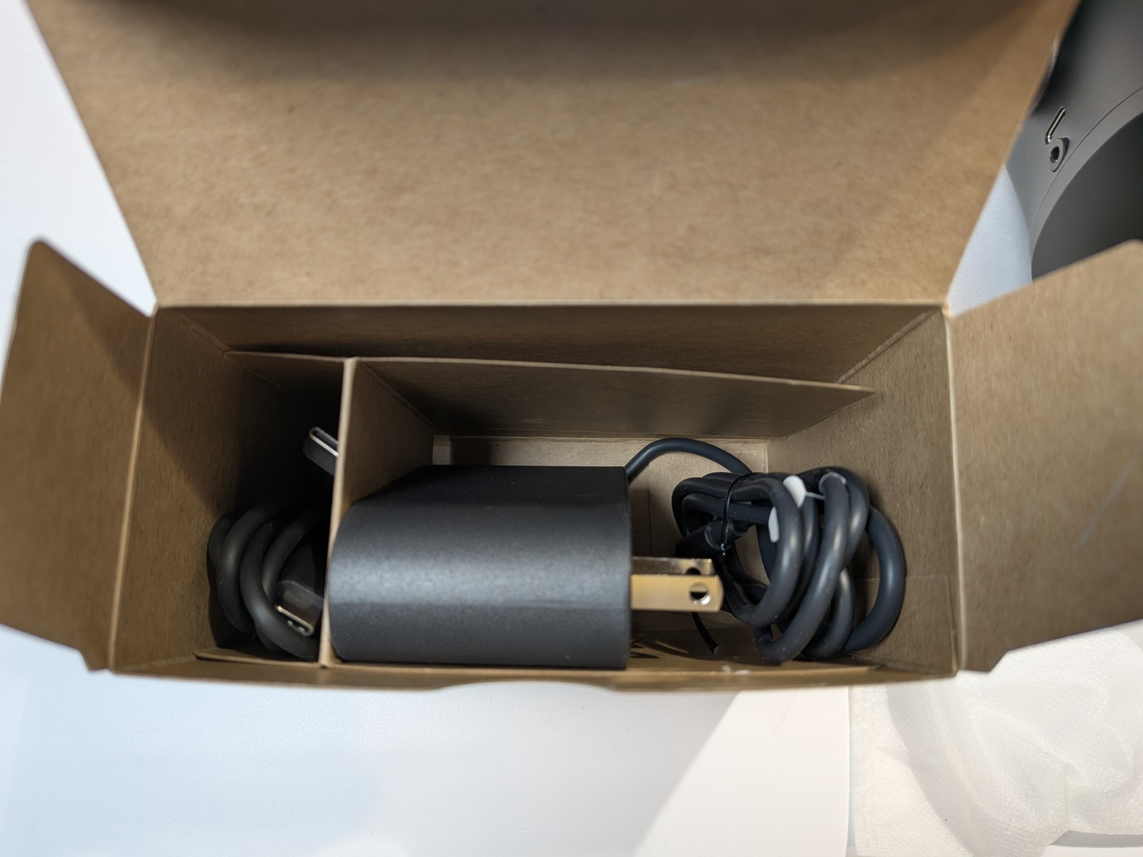 HTC Vive Focus Vision Mixed Reality PC VR Headset with Motion Controllers