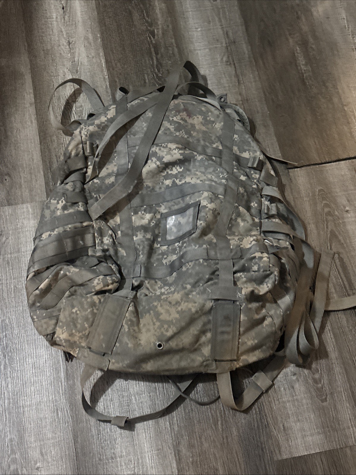 Complete Rucksack Backpack ACU Large Version MOLLE II Straps Need Reentry