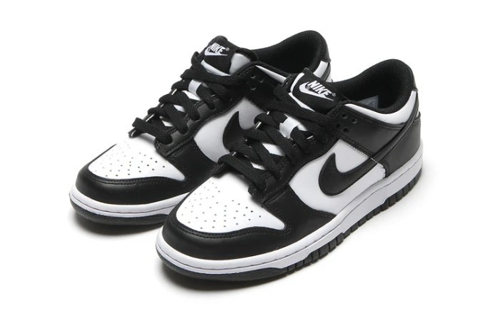 Size 6.5 (GS) - Nike Dunk Low Black White