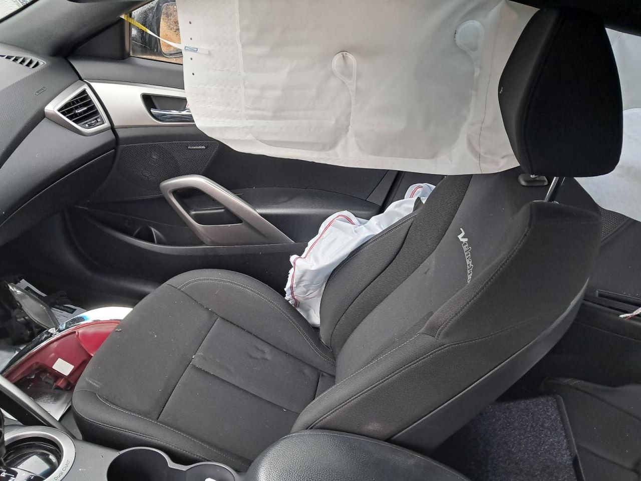VELOSTER 2017 Glove Box 4918688