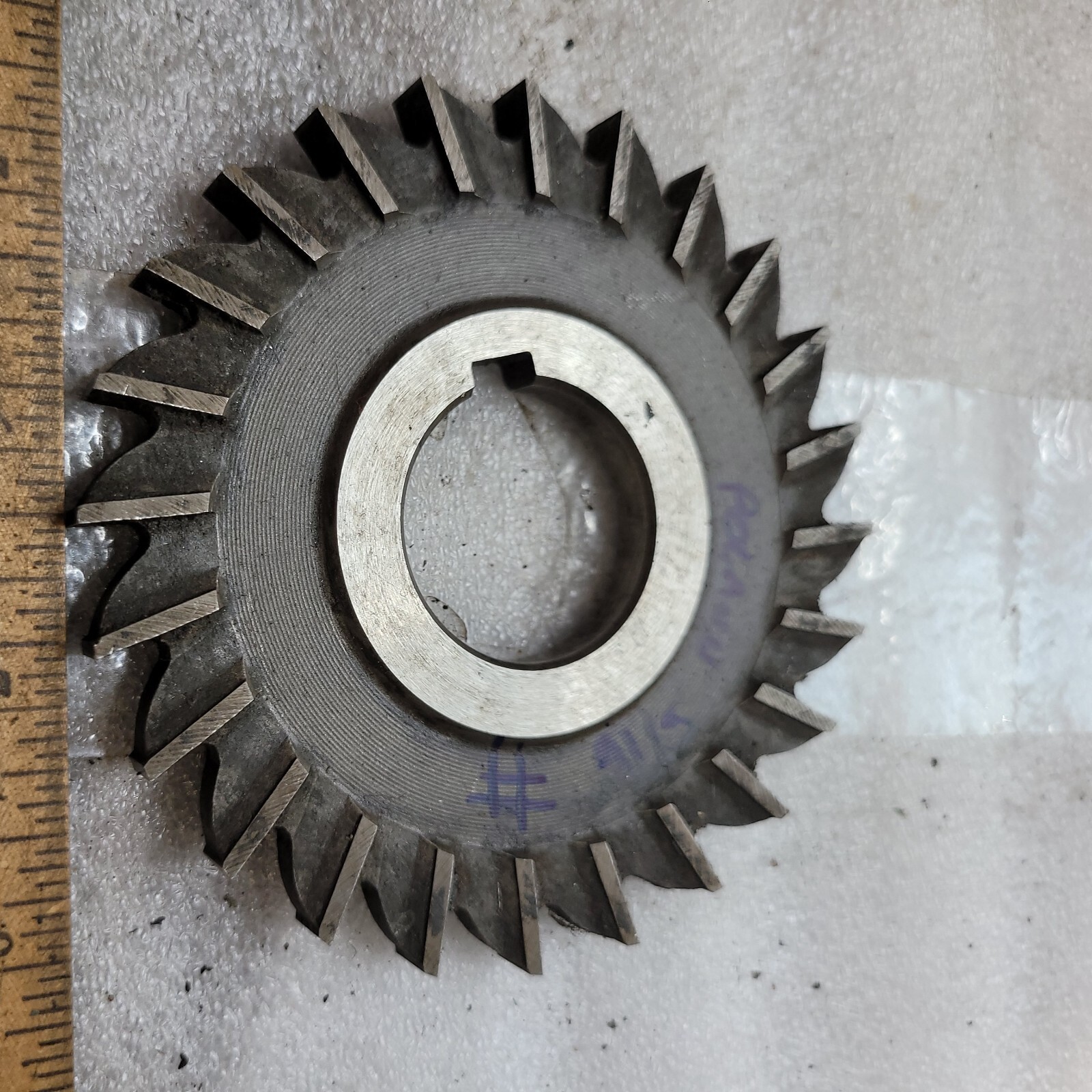 POLAND 4" x 5/16" x 1 1/4" STRAIGHT TOOTH Side Milling Cutter USED in EX CON