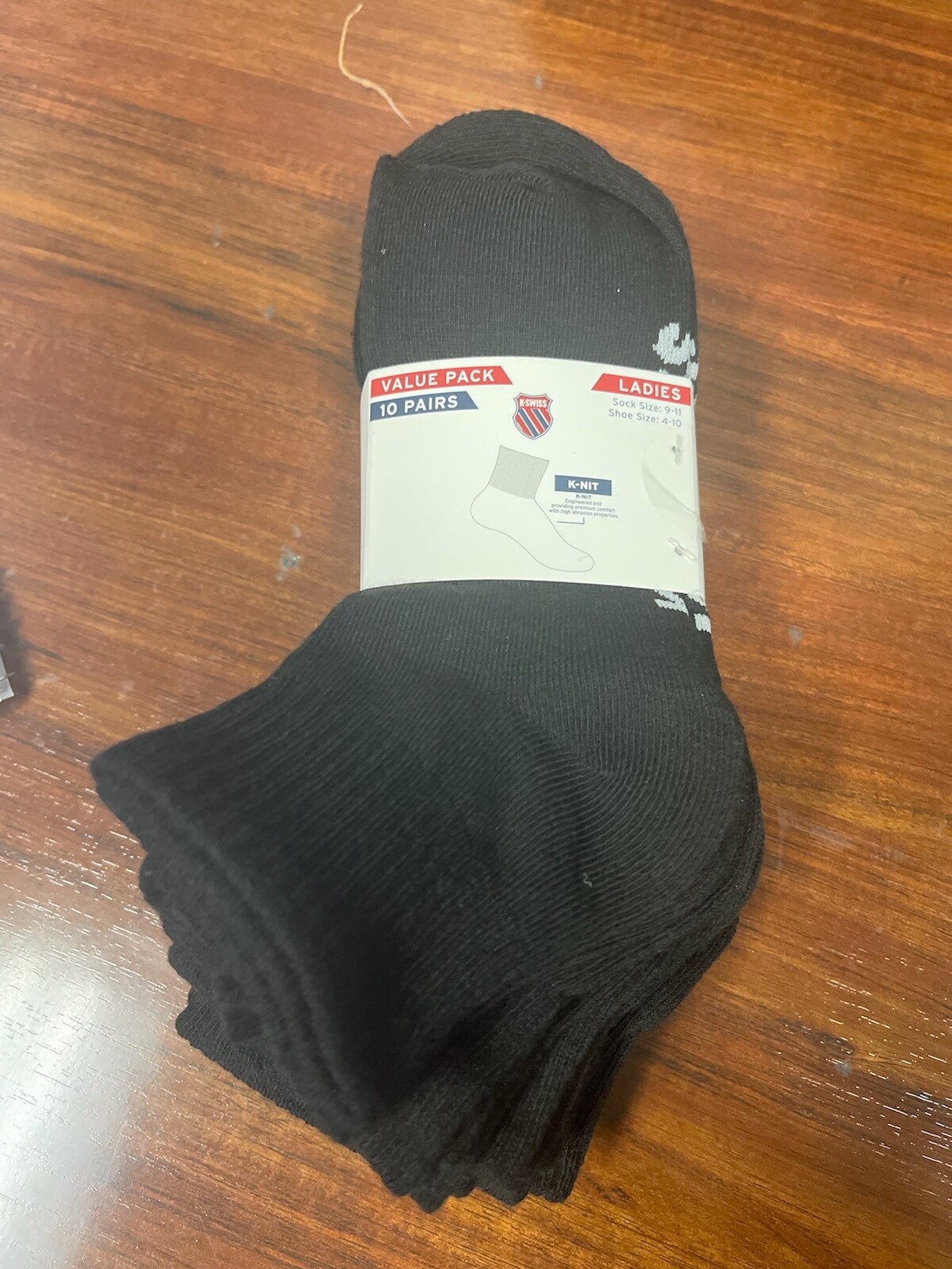 K-Swiss Value Pack 10 Pairs Ladies Black/Multicolor Quarter Length Socks Sz 4-10