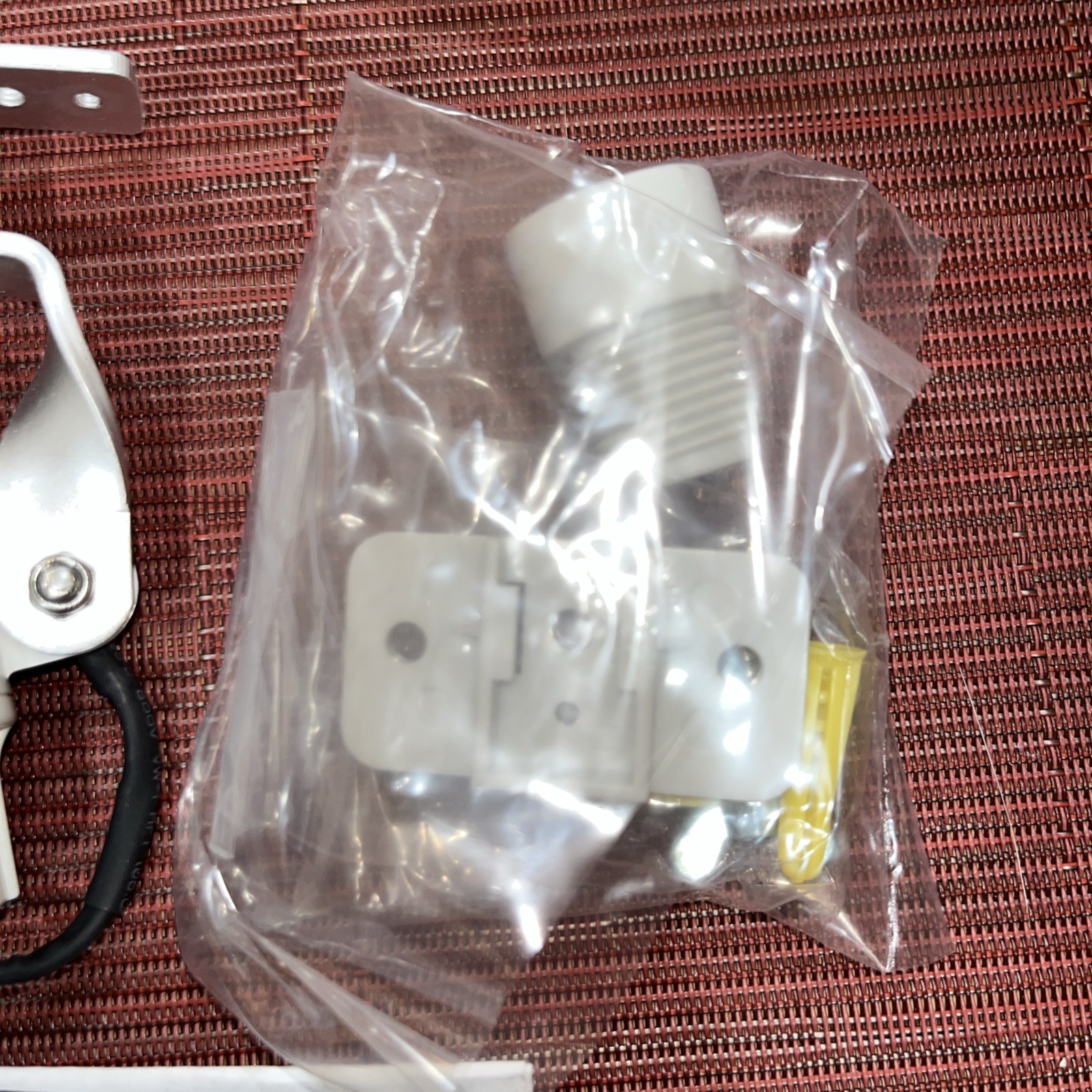 New In Box: Orbit Universal Rain/Freeze Sensor 57069