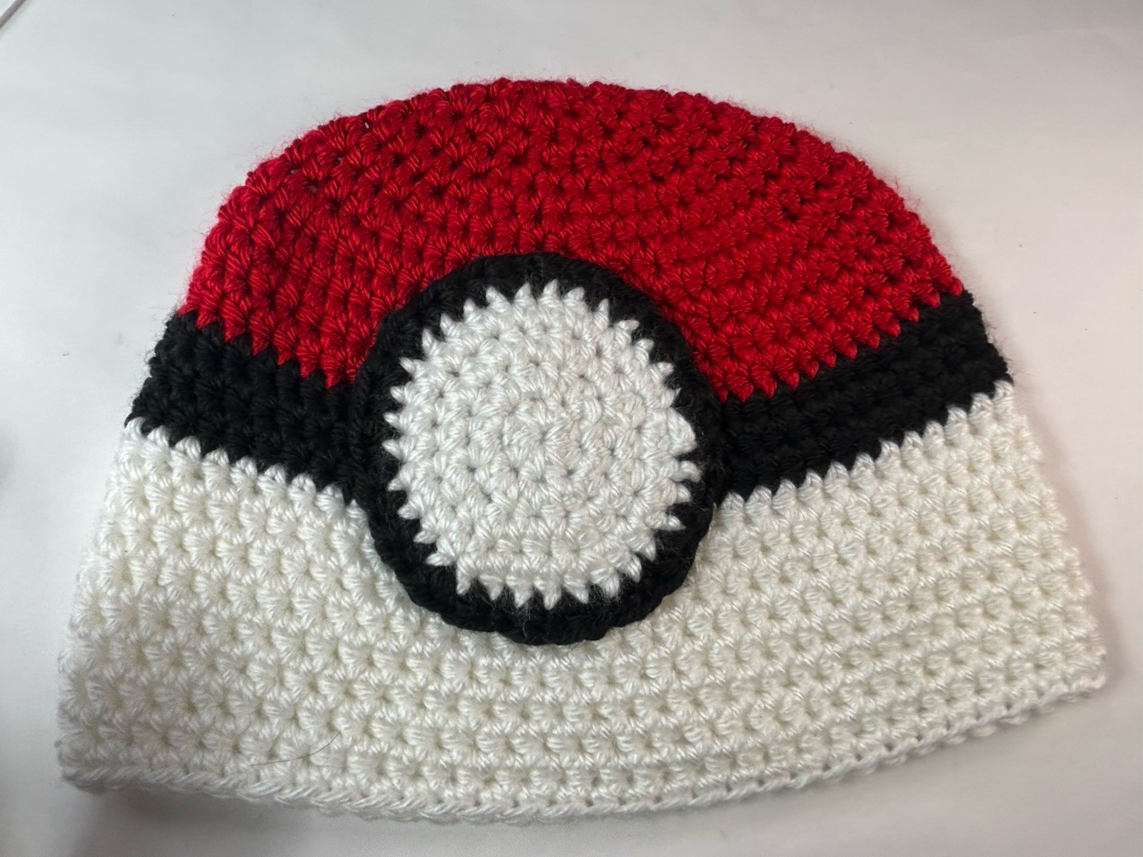 Handmade Crochet Pokeball Beanie Hat Adult Child Gamer Cosplay Winter