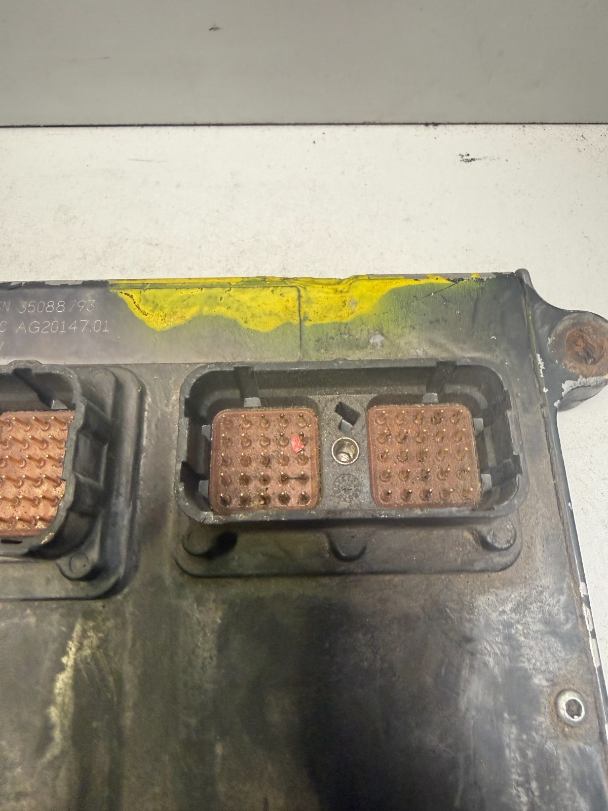 OEM Cummins ISX Engine Control Module ECM ECU P/N: 3683289