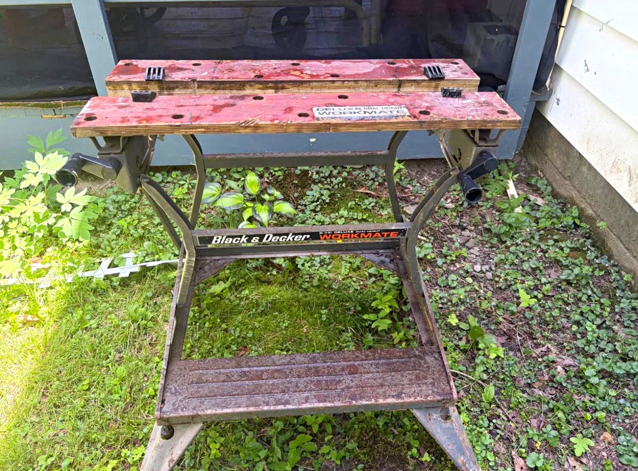 Black & Decker Workmate Foldable Clamp Work Bench, Metal/Wood, Black/Red