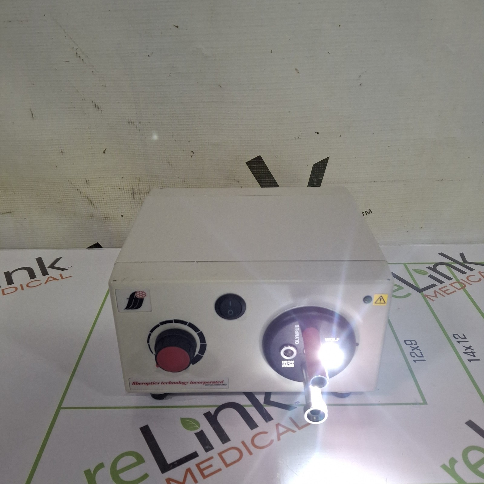 Fiberoptics Technology, Inc. LO-50 LED Lightsource