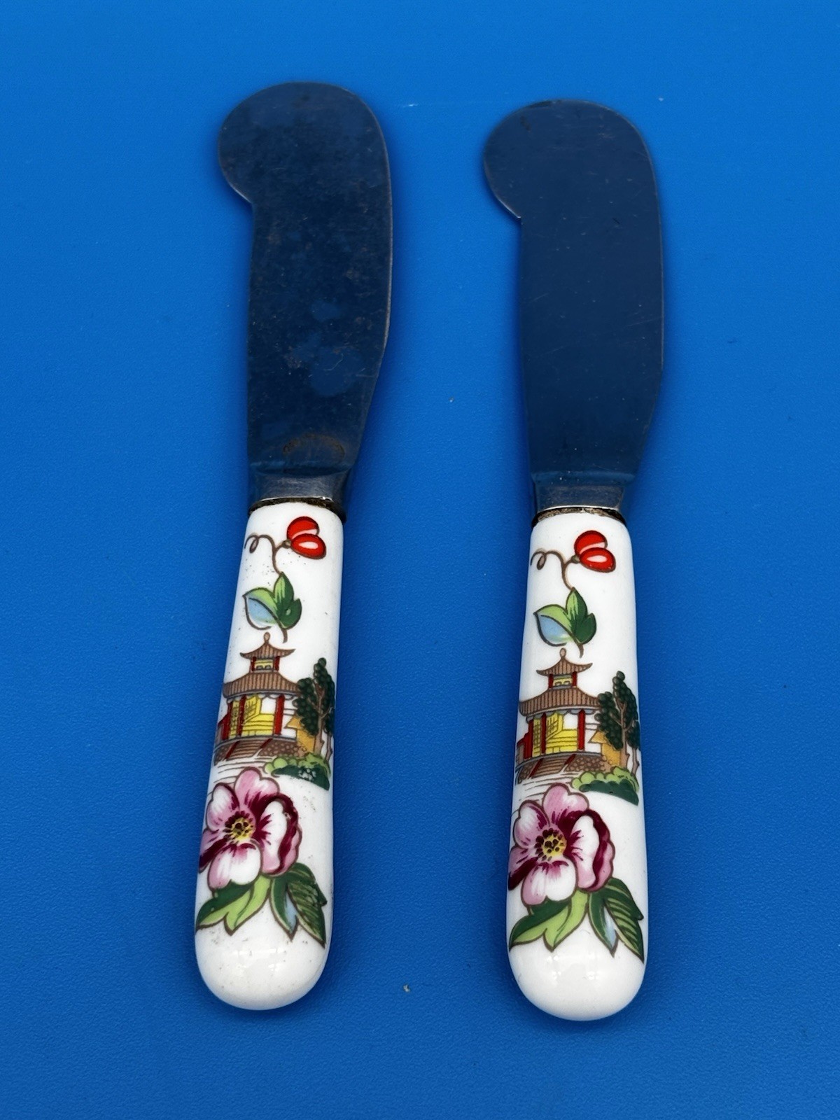 Crown Staffordshire England Cheese Knife Pair Asian Design