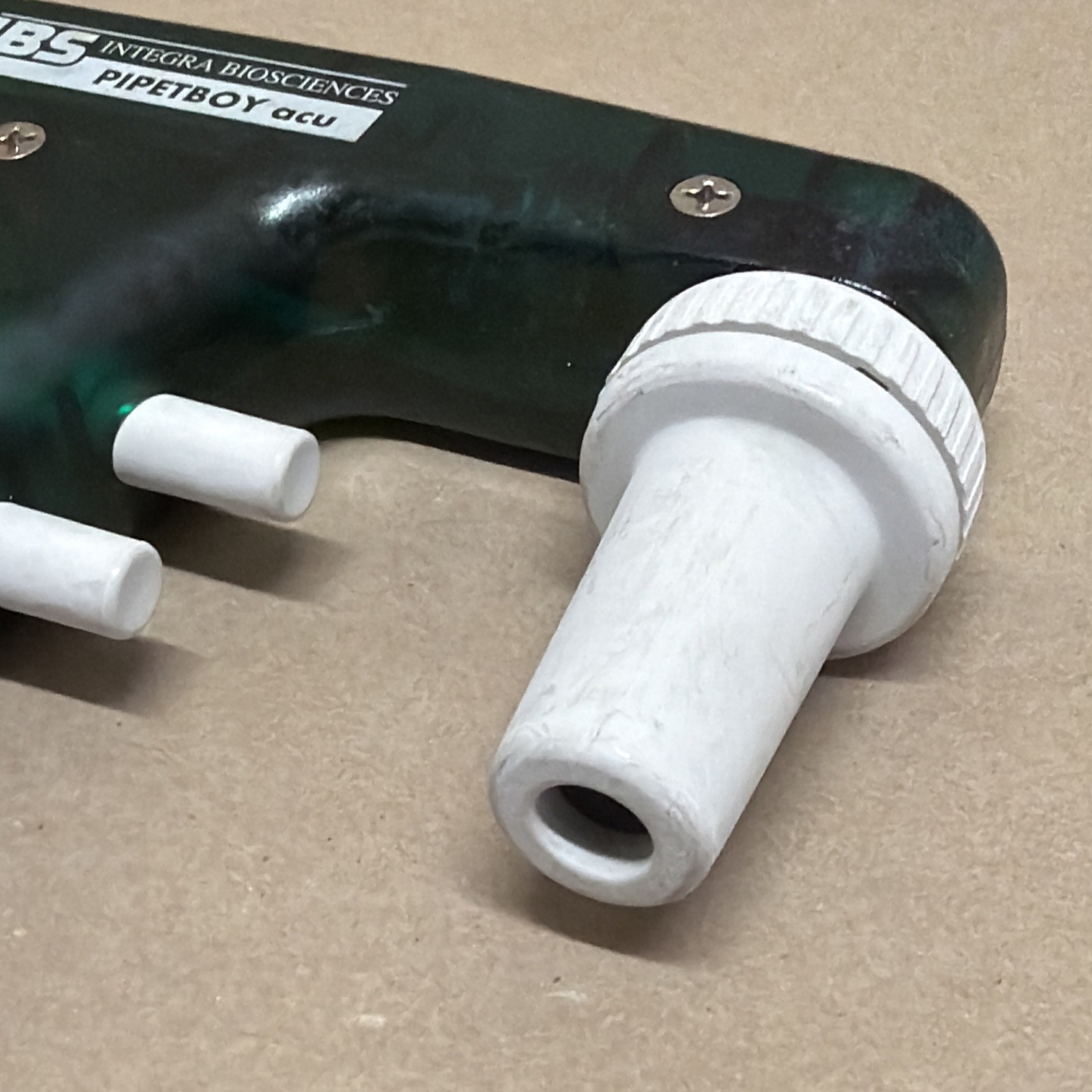 Integra Biosciences Pipetboy acu Pipette Controller Green