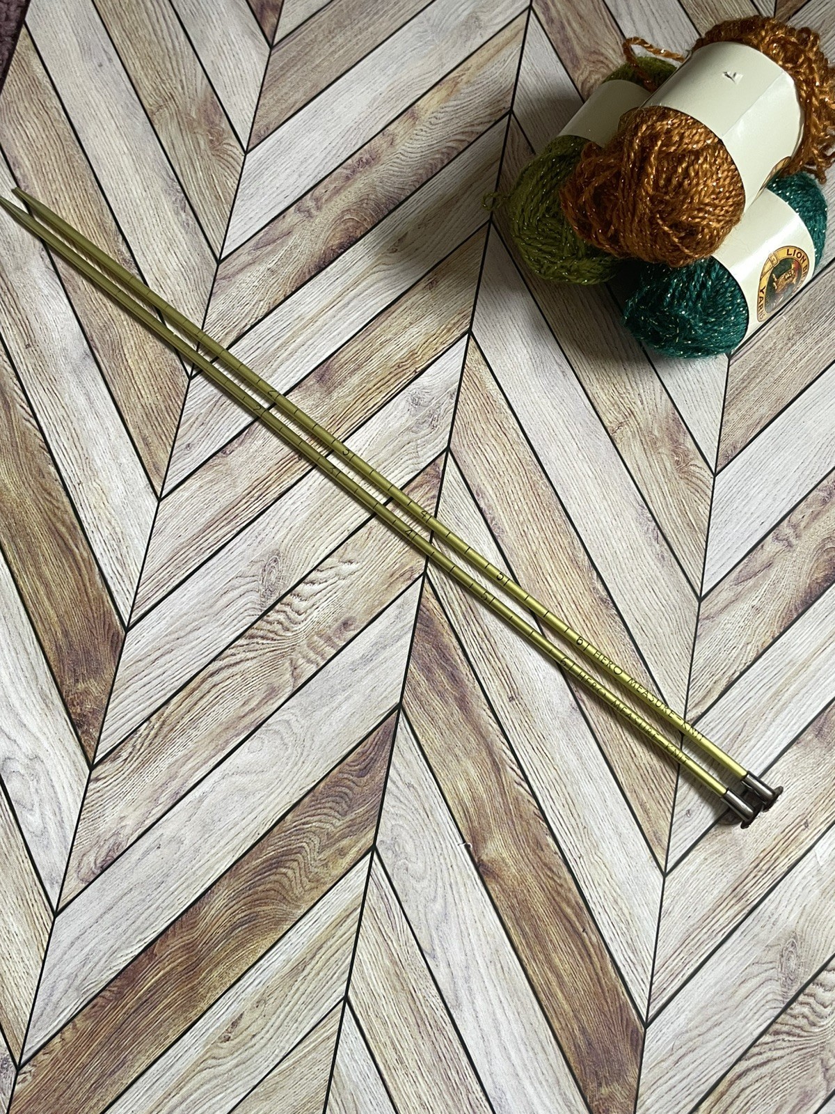 Vintage Hero Measure Knit Knitting Needles Size 2