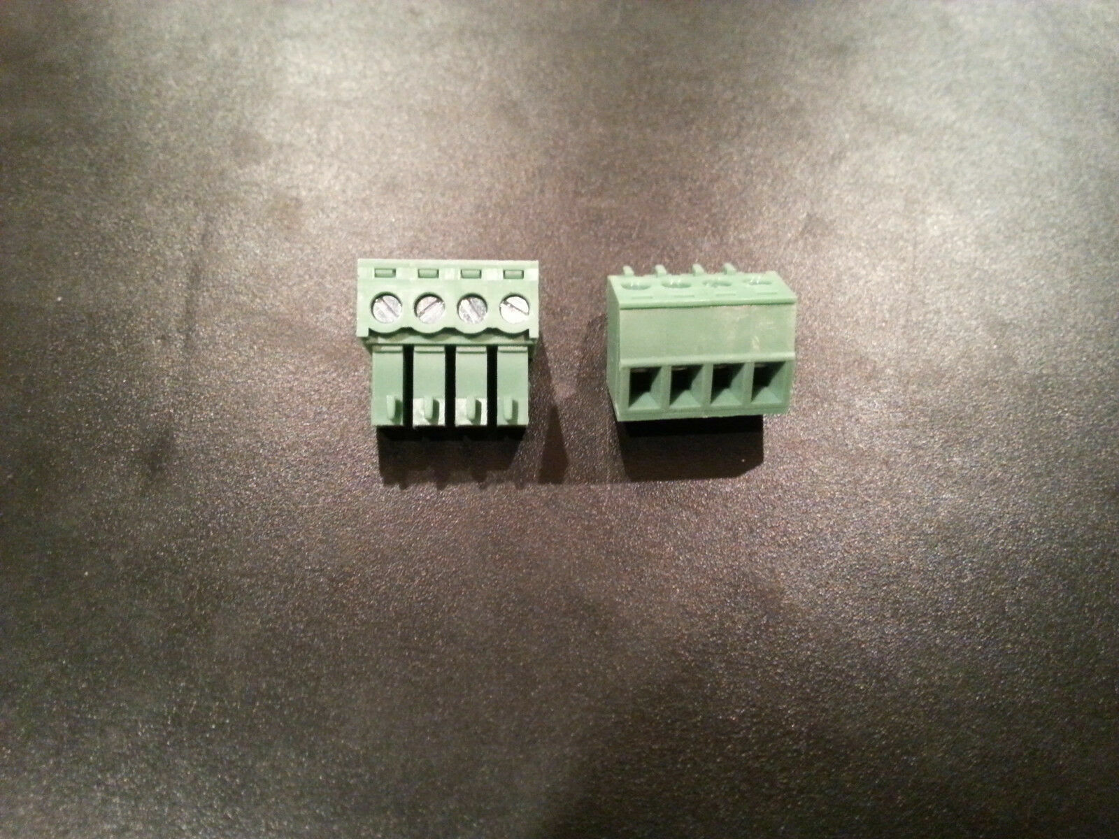 4-Pin Amplifier / Processor / Speaker / Power Plug AUDISON Bit One SRx VOCE SR