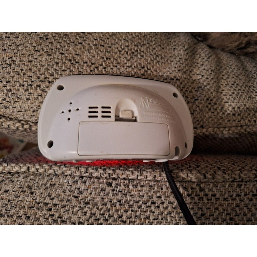 Sharp SPC085 Digital Alarm Clock Battery Backup White. Tested Works