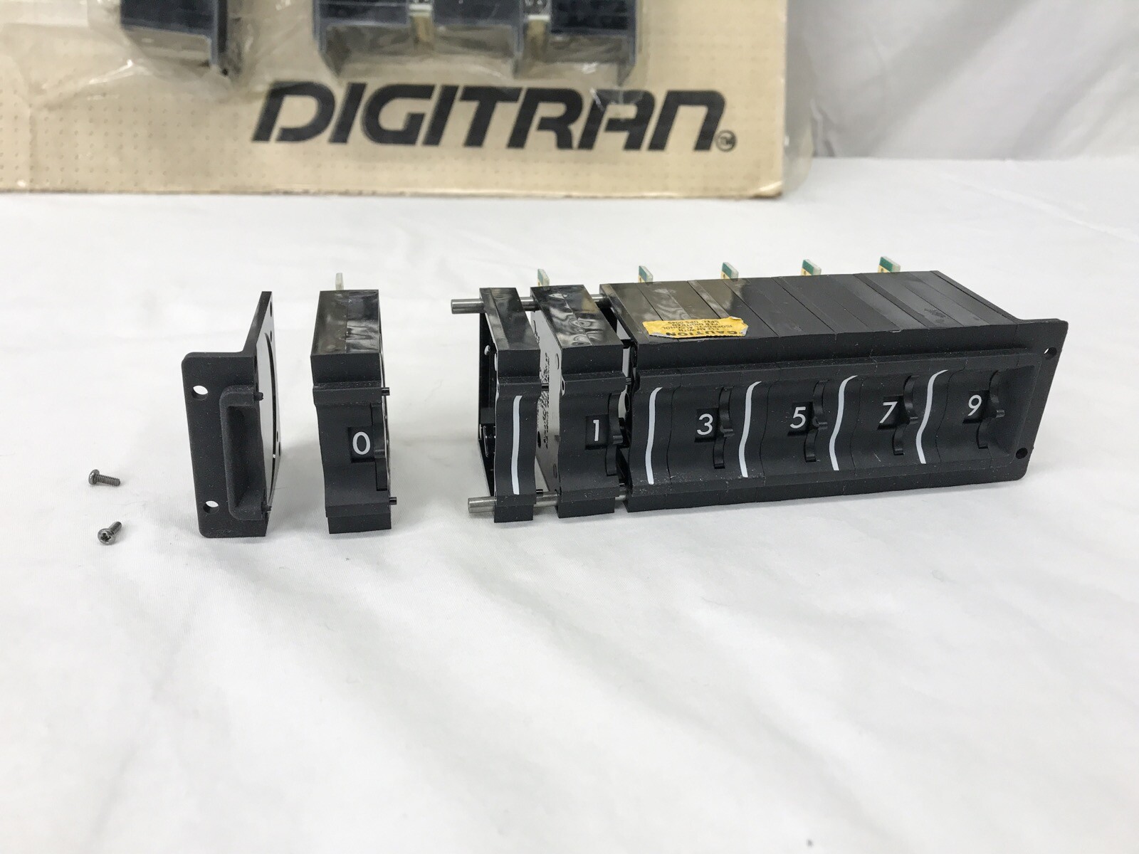 DIGITRAN DIGISWITCH Rotary Thumbwheel 6 Switch Assembly 0-9 Model 19-P-500 A
