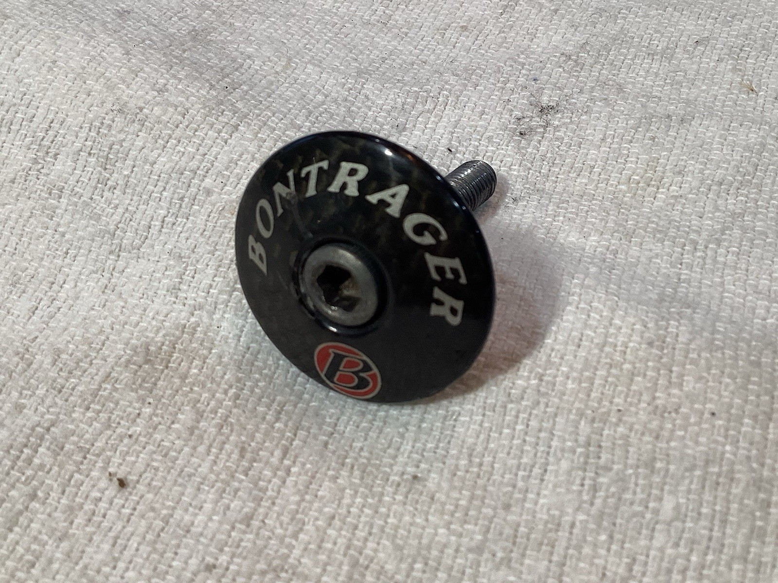 Bontrager 1 1/8 Inch Carbon Headset Topcap Preload Adjuster OCLV Black